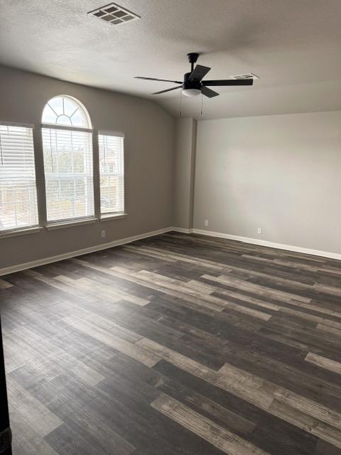 306 Oak Creek Way Property Photo 21