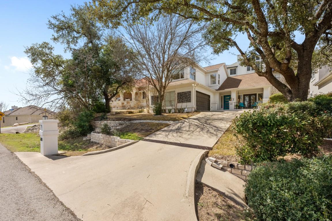203 Golf Crest Ln Property Photo