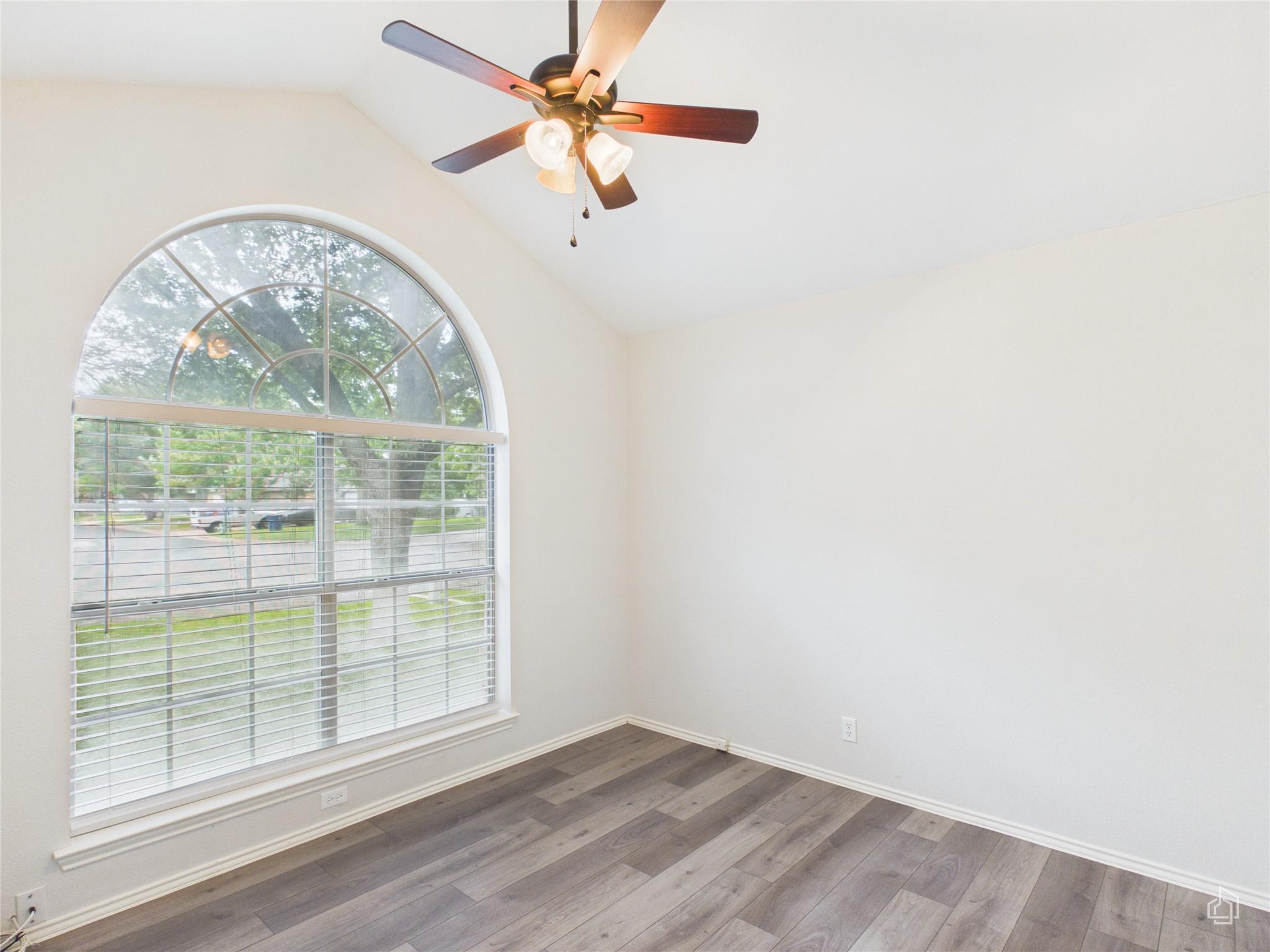 7400 Crepe Myrtle Dr Property Photo 21