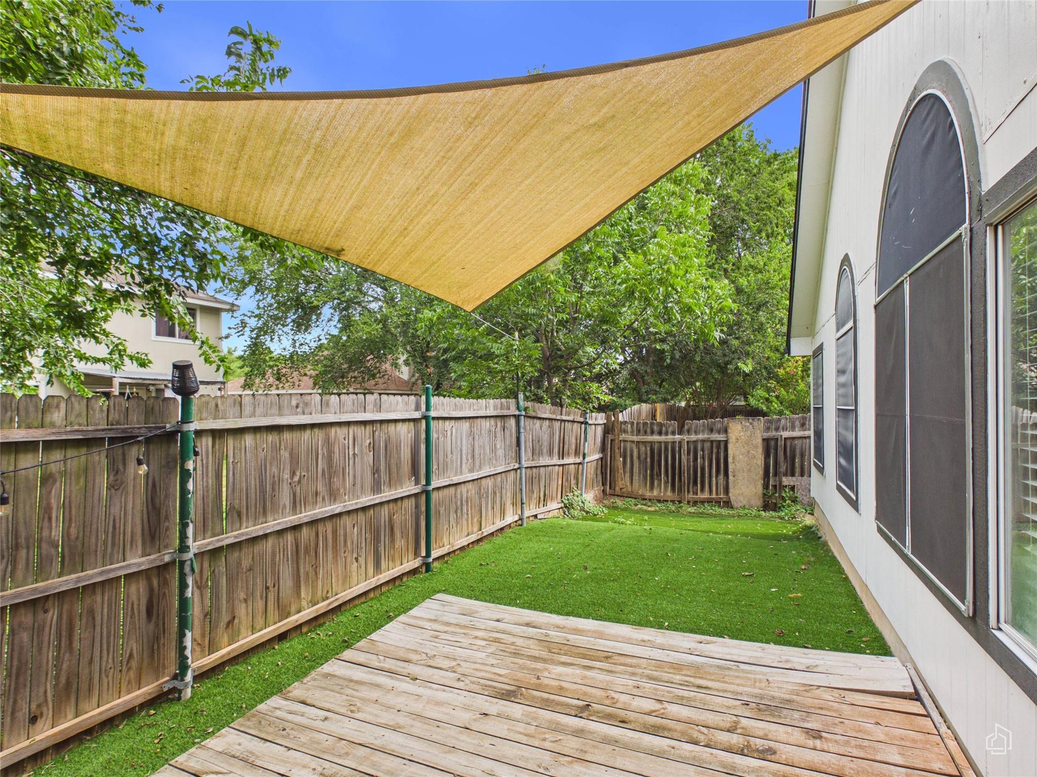 7400 Crepe Myrtle Dr Property Photo 25