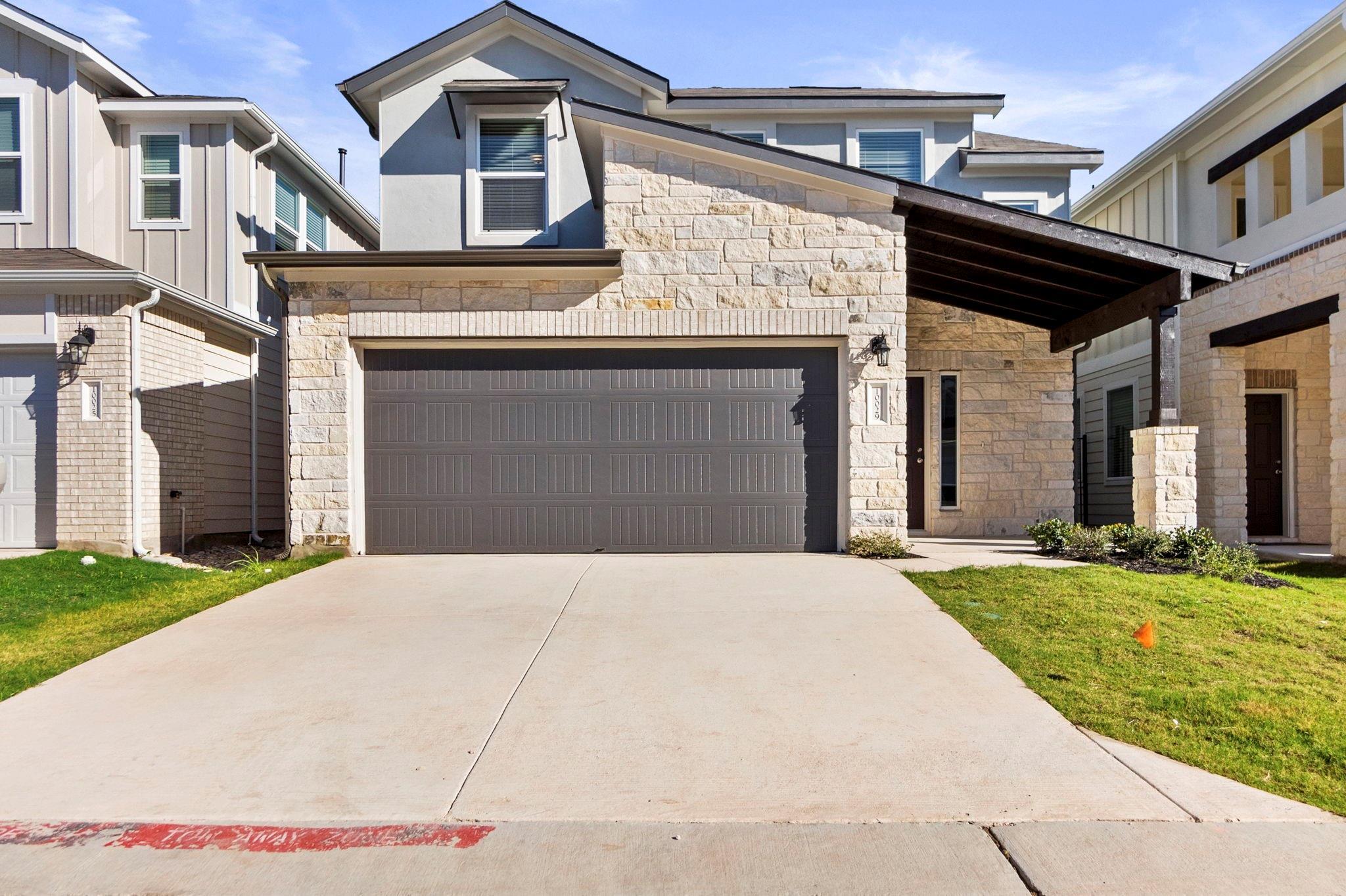 10029 Dawn Pearl Dr Property Photo 1