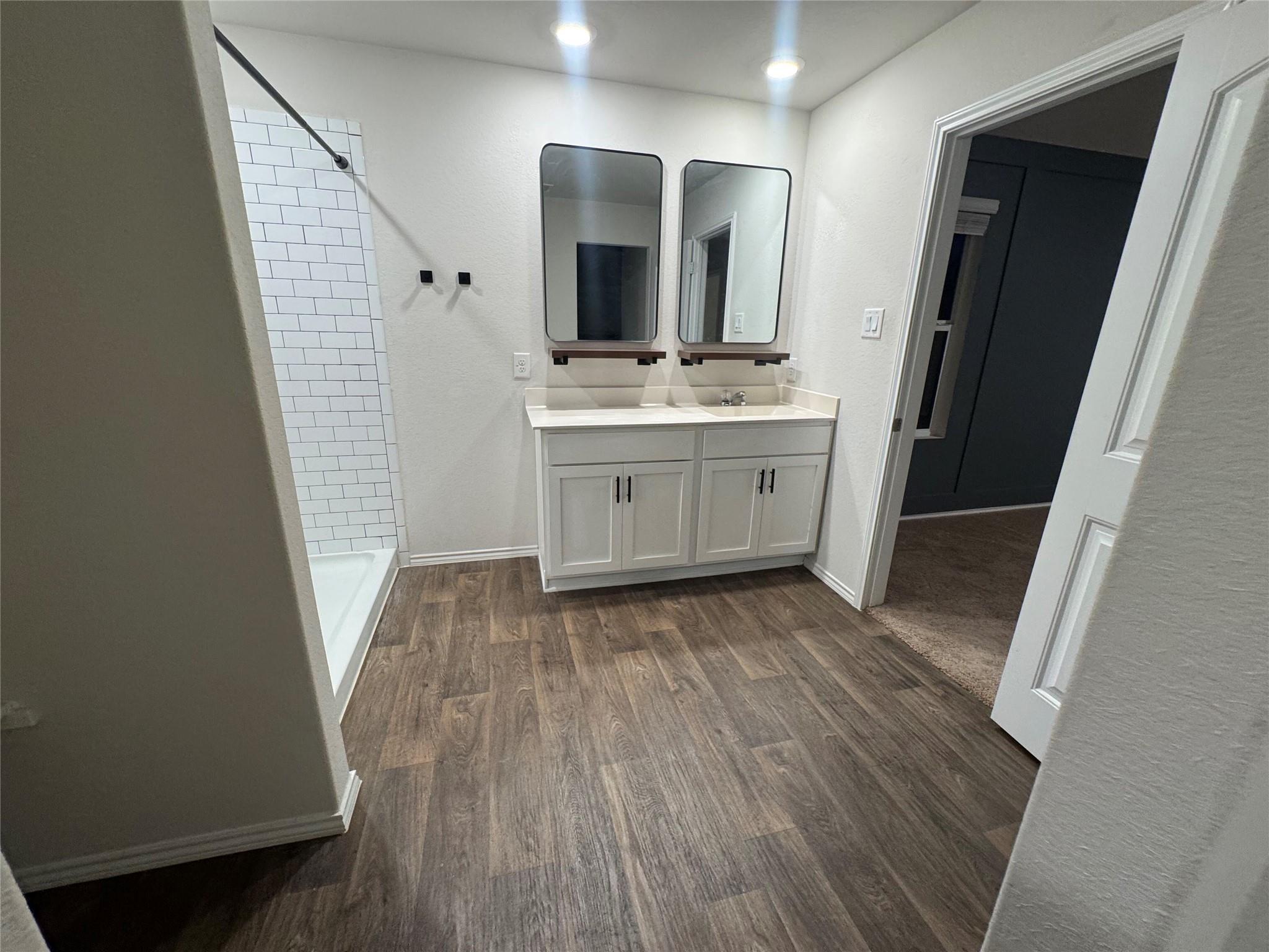 319 Shimmering Cv Property Photo 10