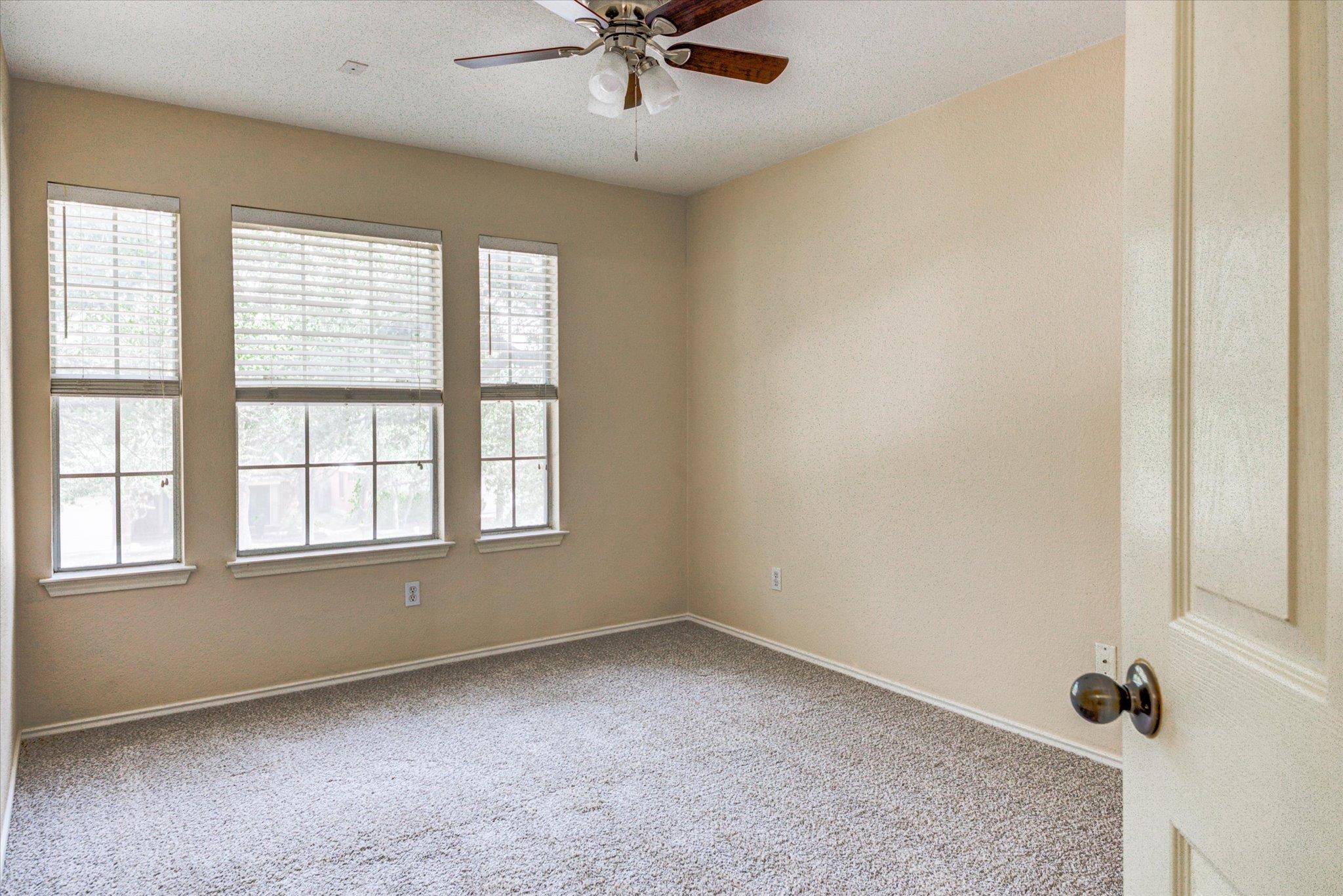 722 Settlement St Property Photo 24