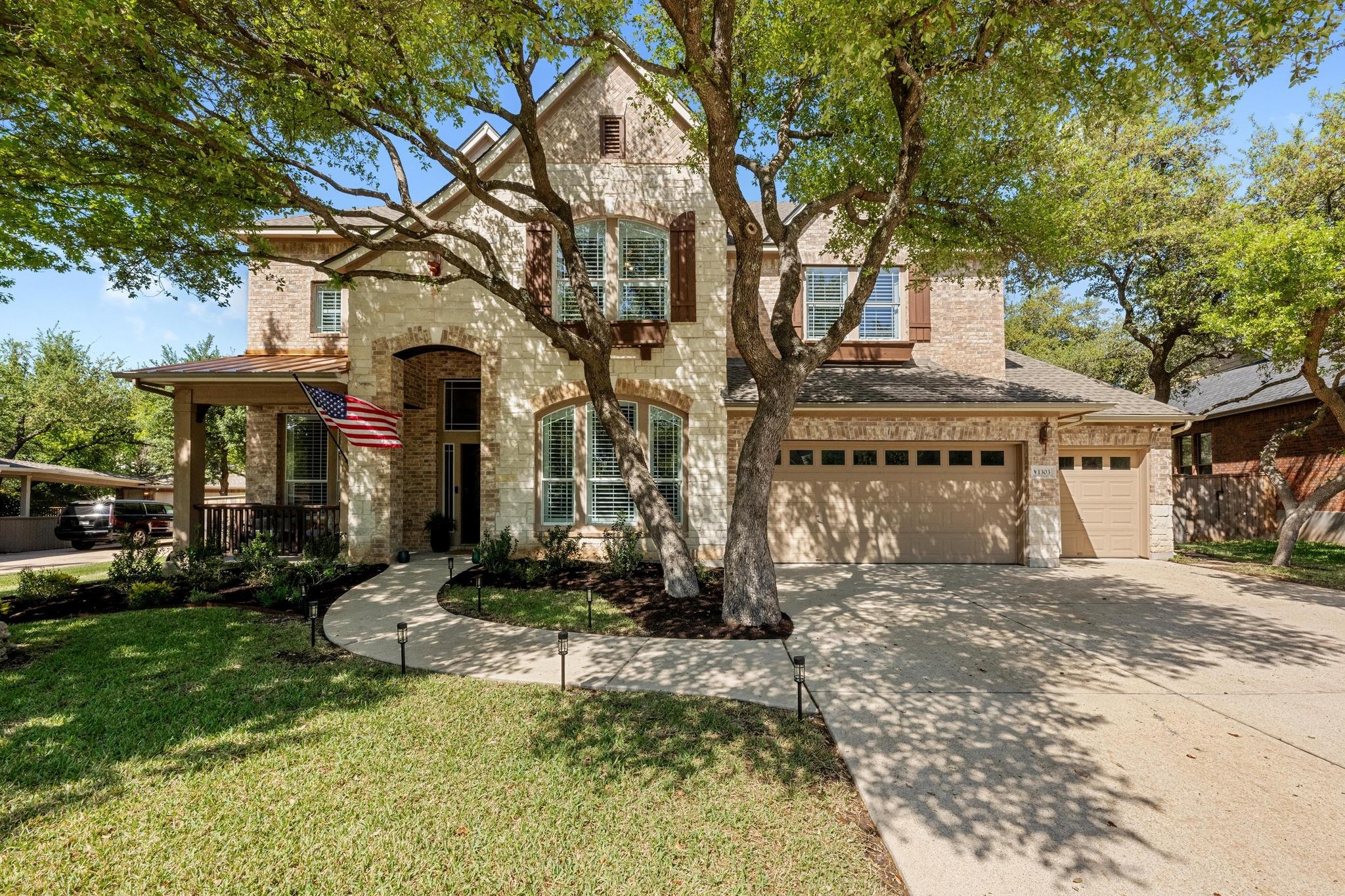 1303 Creekstone Dr Property Photo