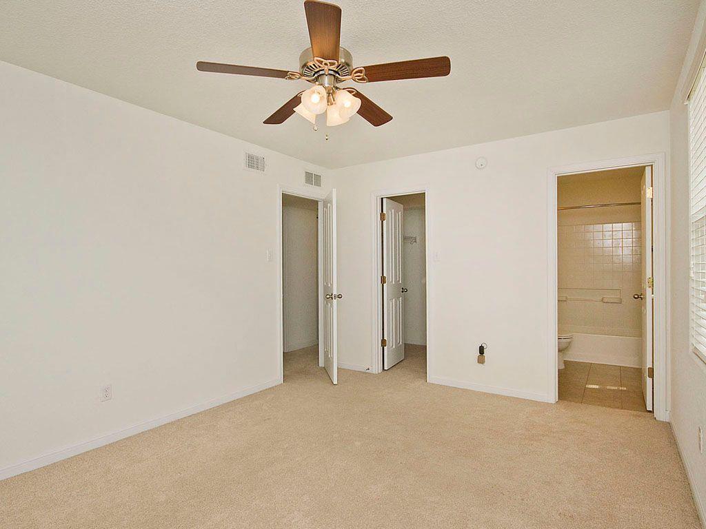 124 Trestle Tree St #ab Property Photo 7