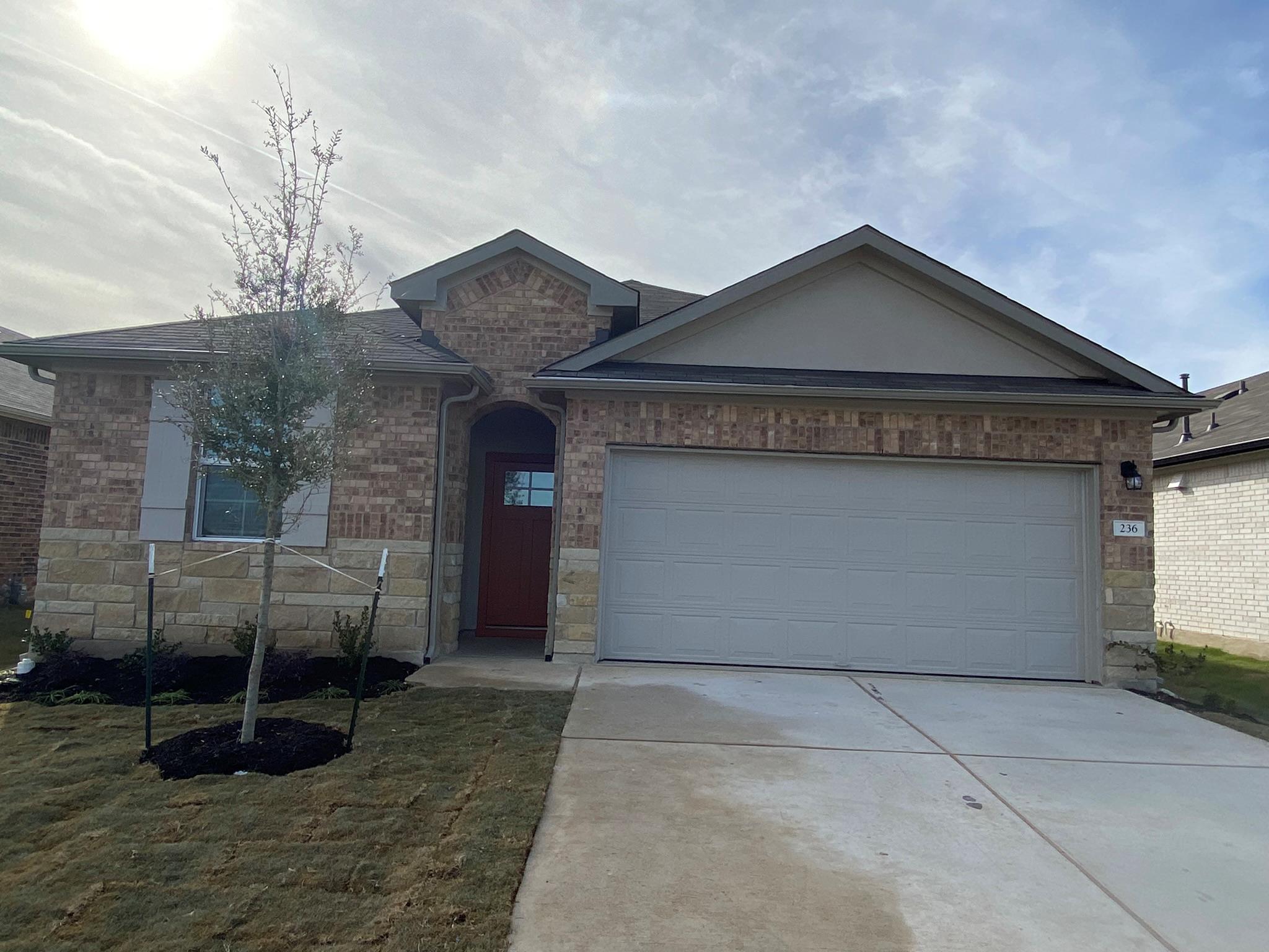 236 Sunniberg Loop Property Photo 1