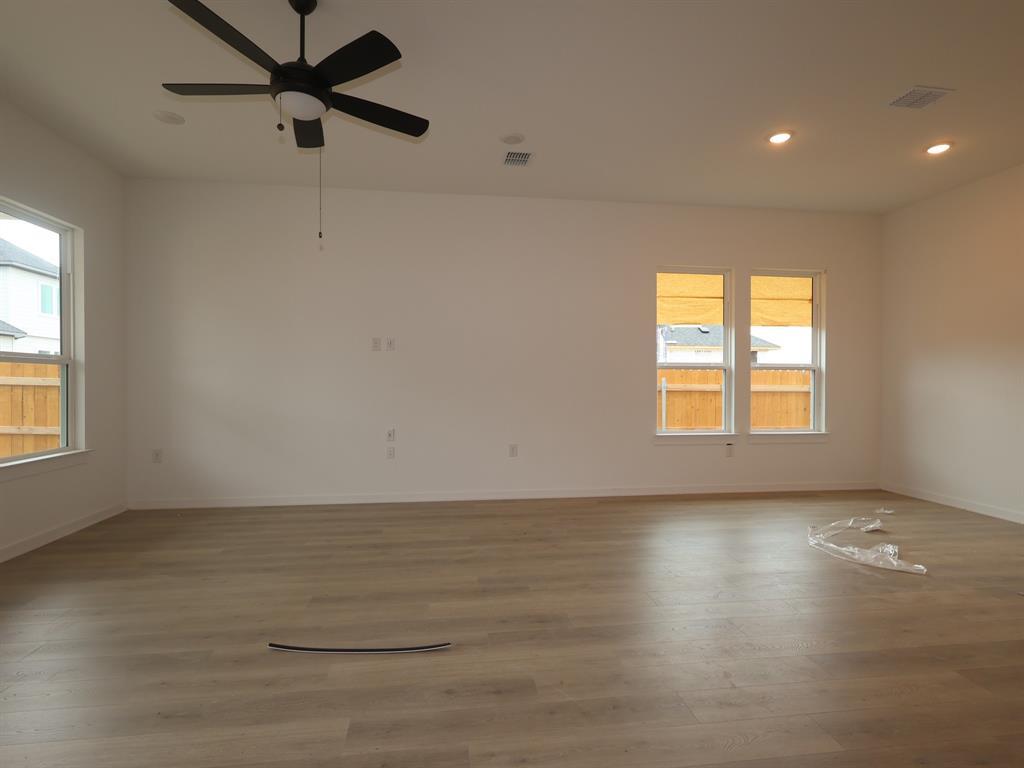13211 Keefer Dr Property Photo 7