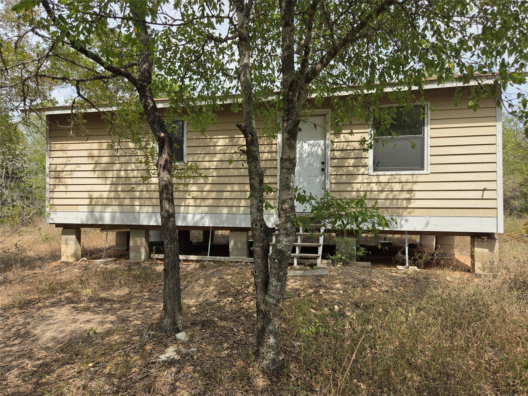 8710737 Property Photo 3