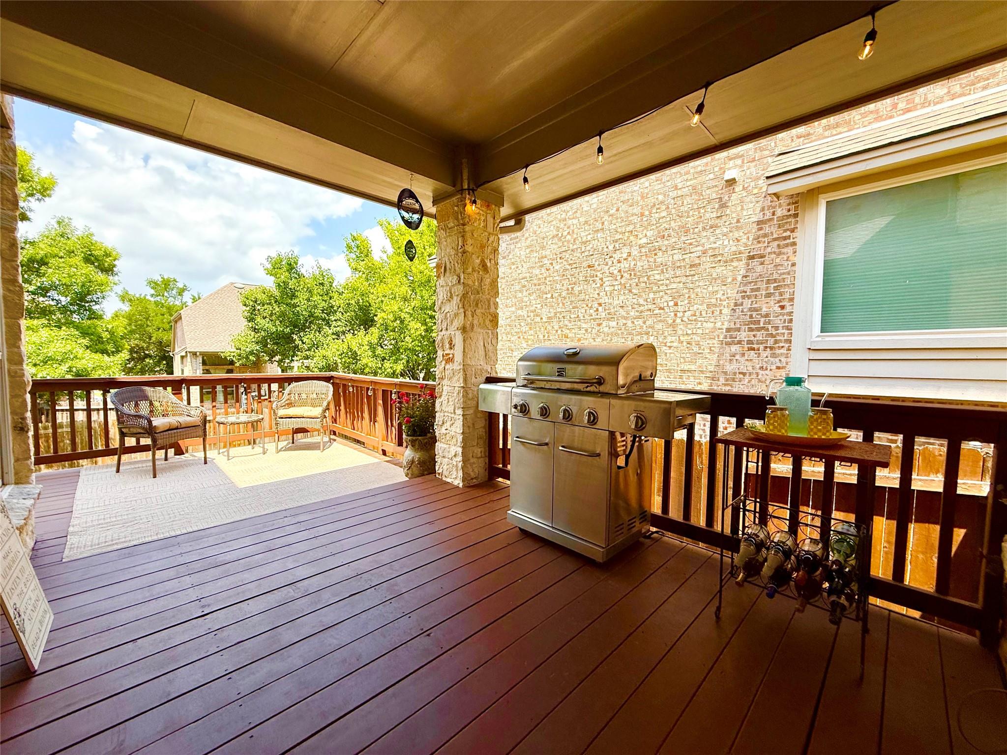 15512 Bandon Dr Property Photo 3