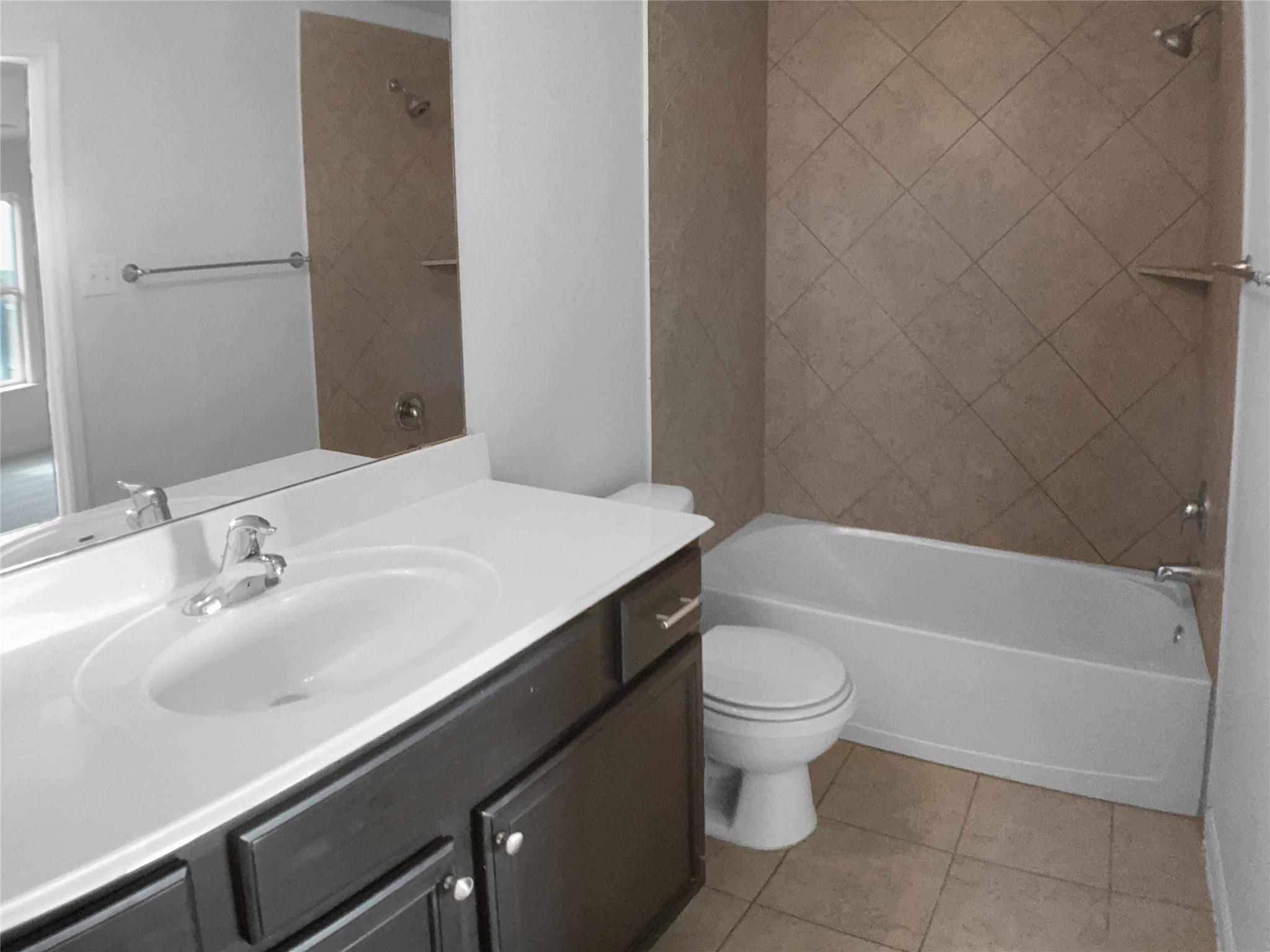 115 Millers Loop Property Photo 7