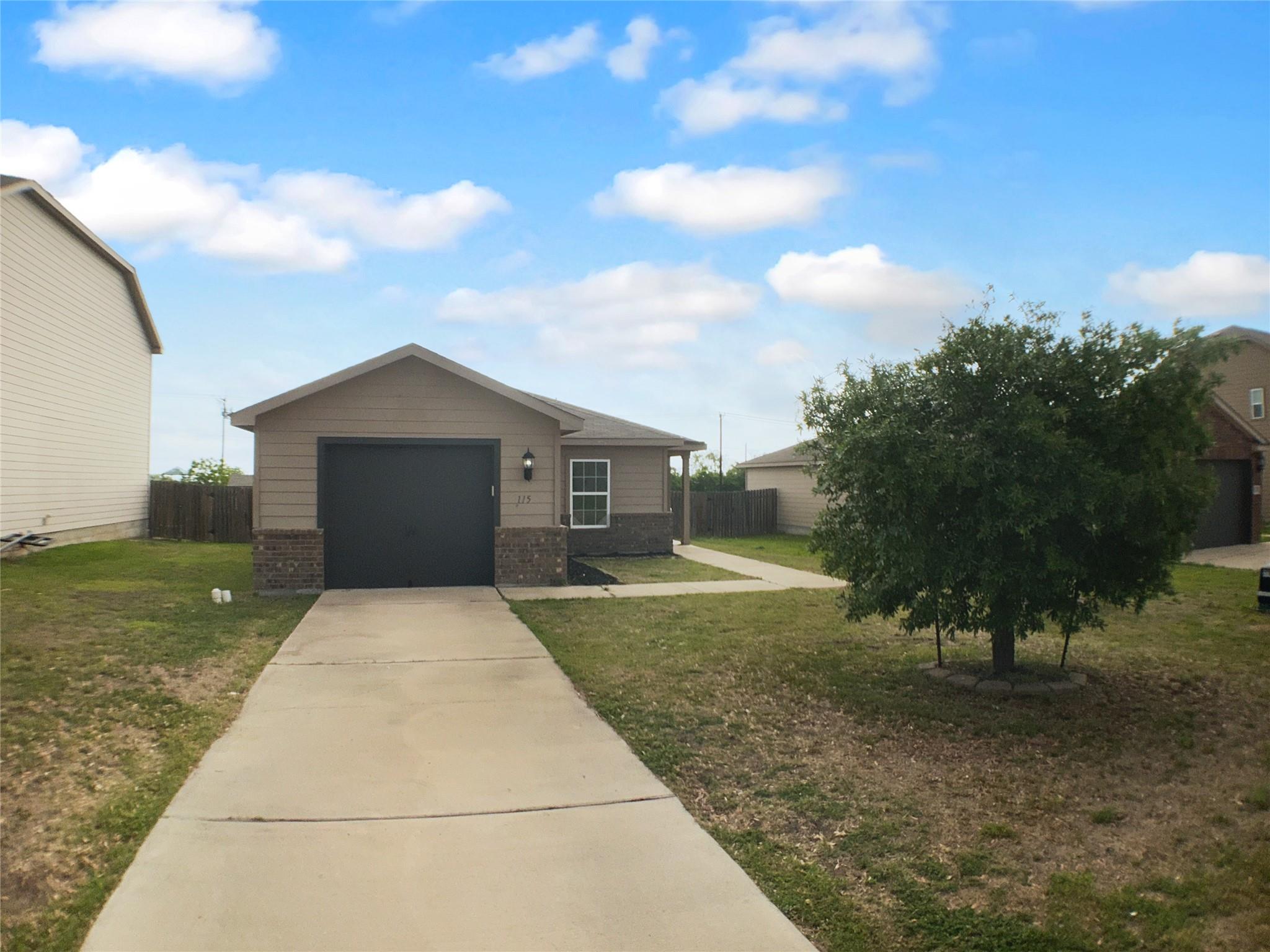 115 Millers Loop Property Photo 10