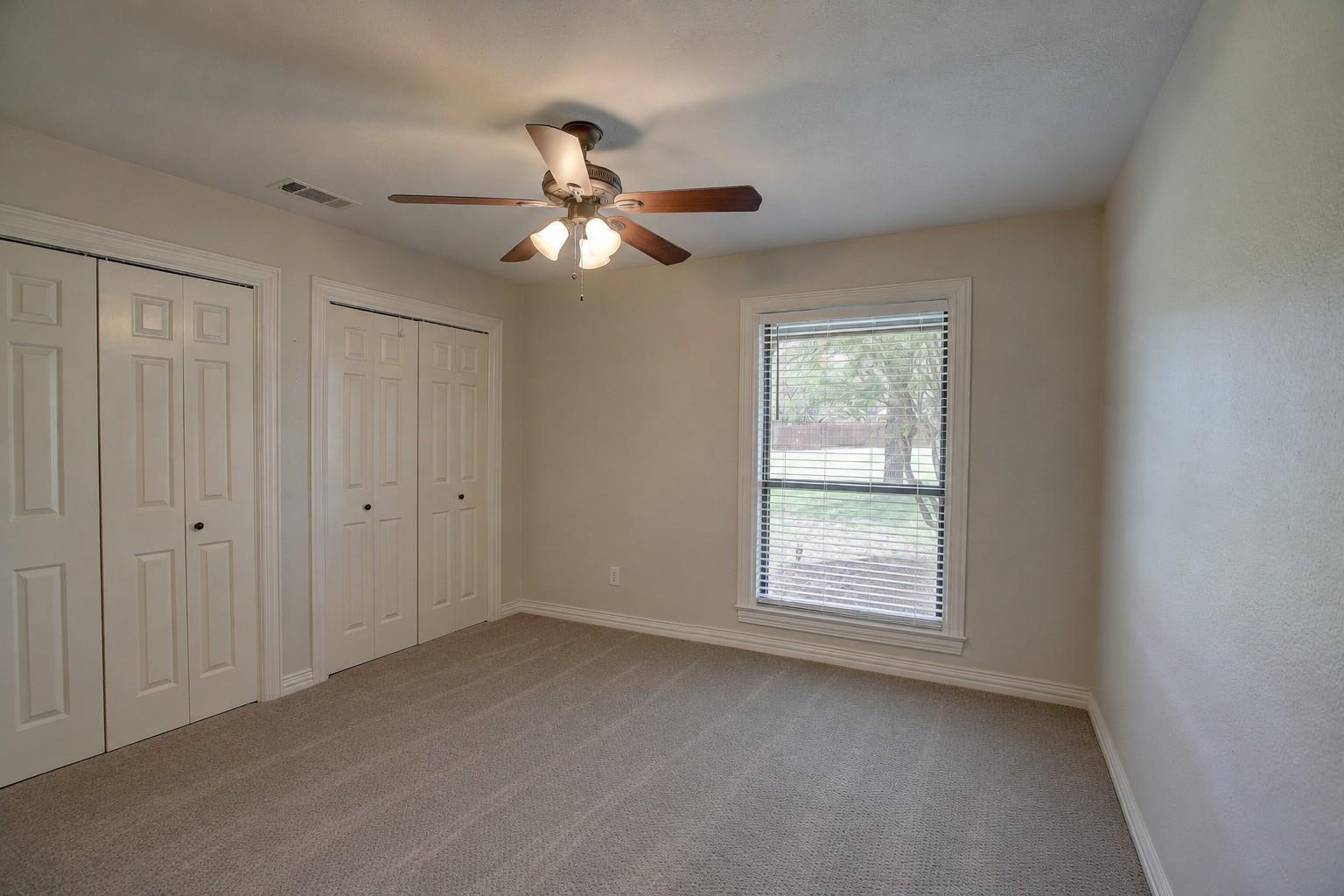 205 E Esparada Dr Property Photo 27