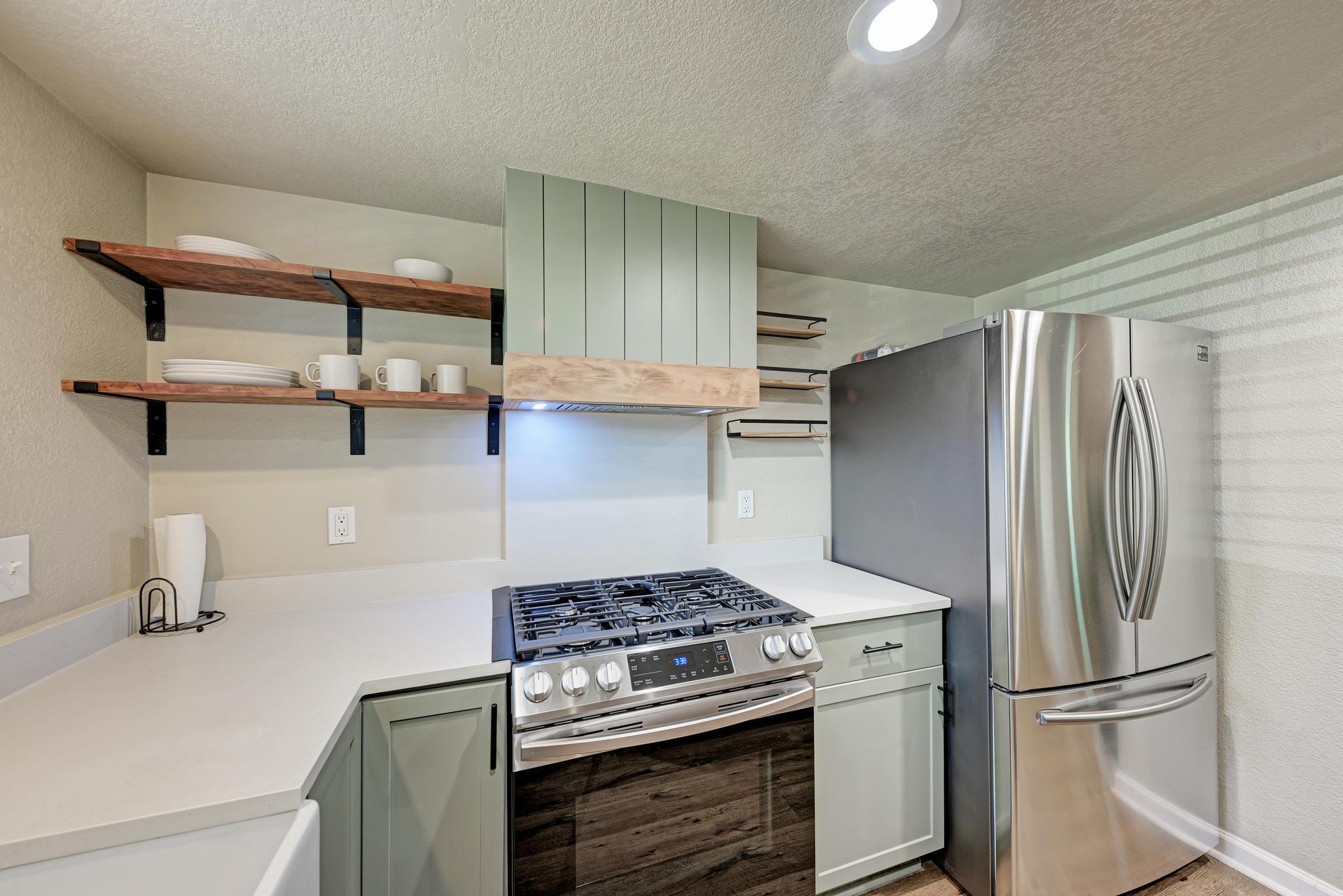 4708 Adelphi Ln Property Photo 10