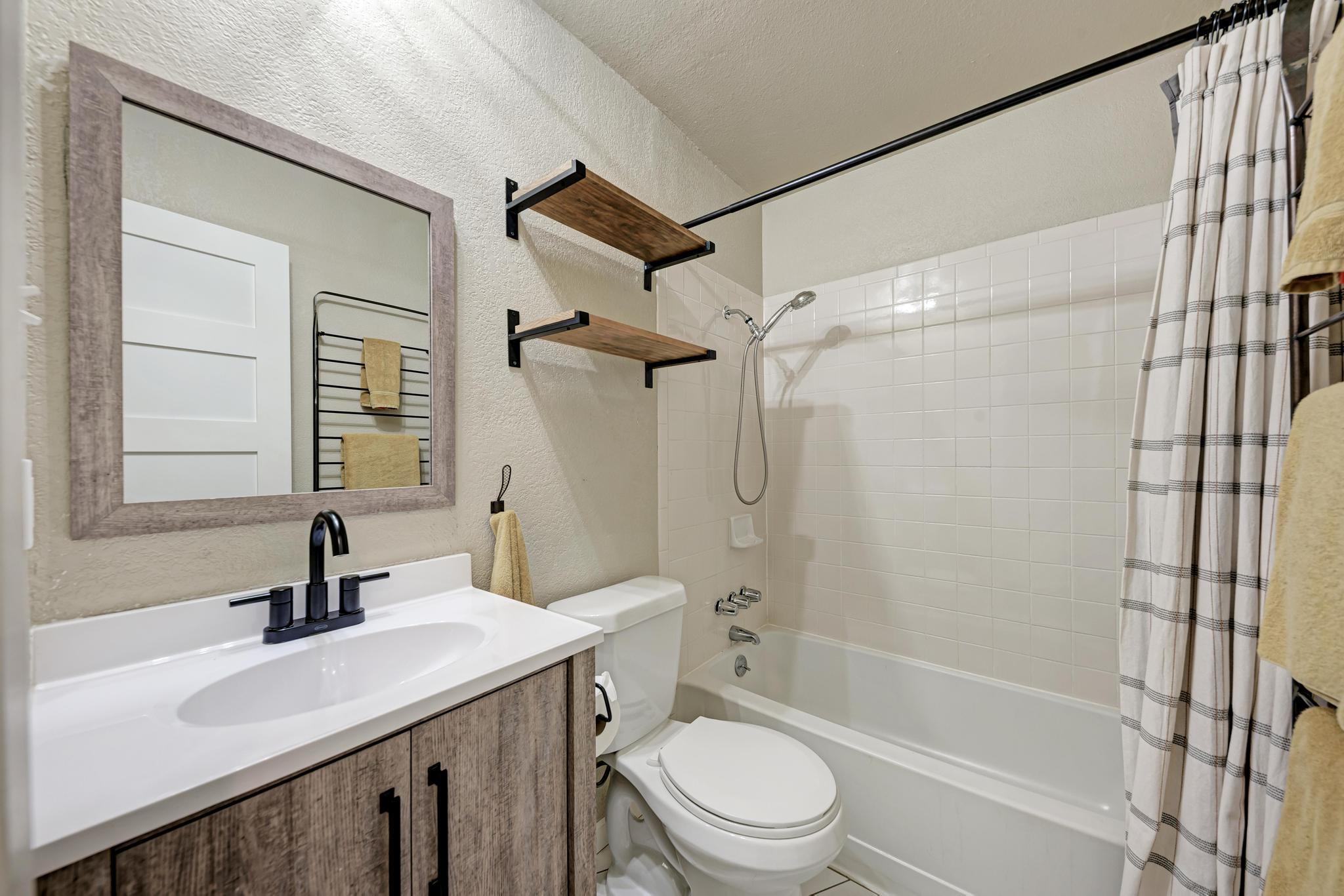 4708 Adelphi Ln Property Photo 29
