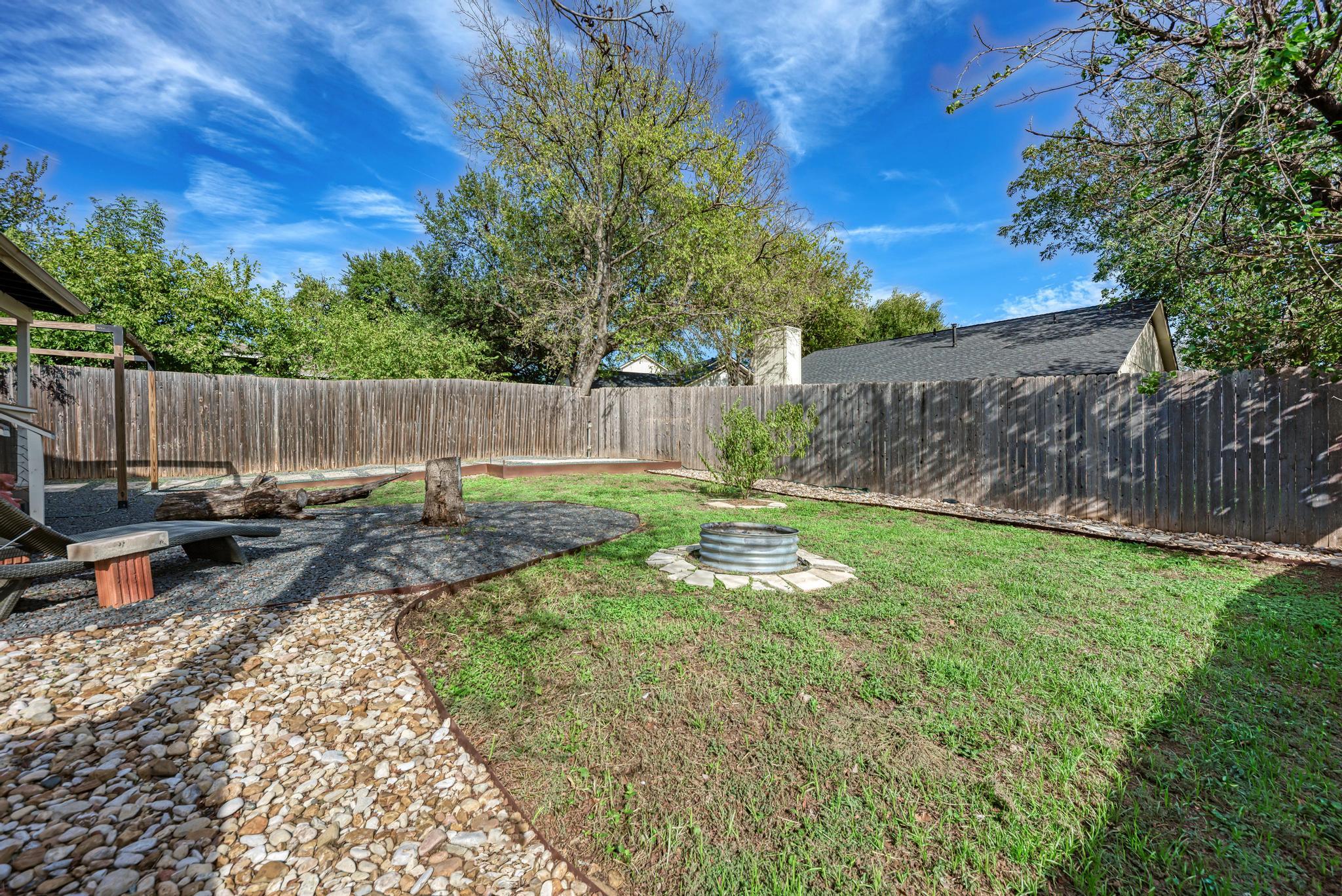 4708 Adelphi Ln Property Photo 38