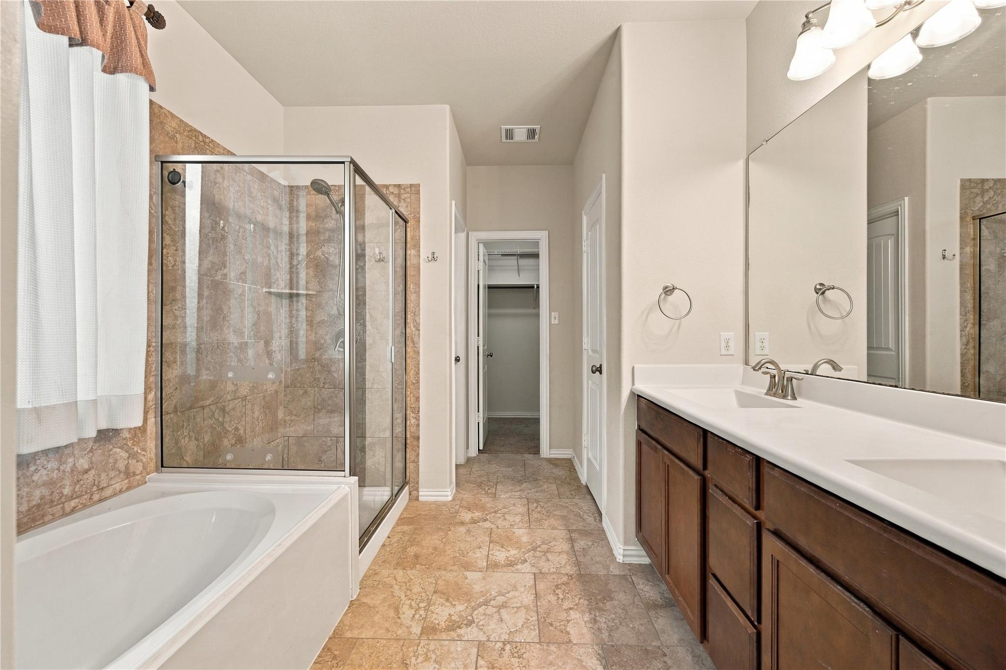 181 Fossilstone Trl Property Photo 18