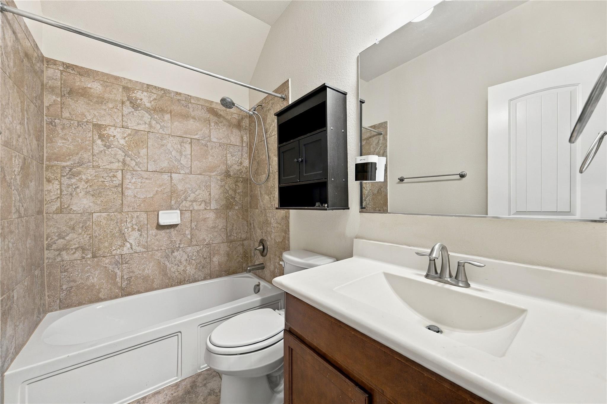 181 Fossilstone Trl Property Photo 32