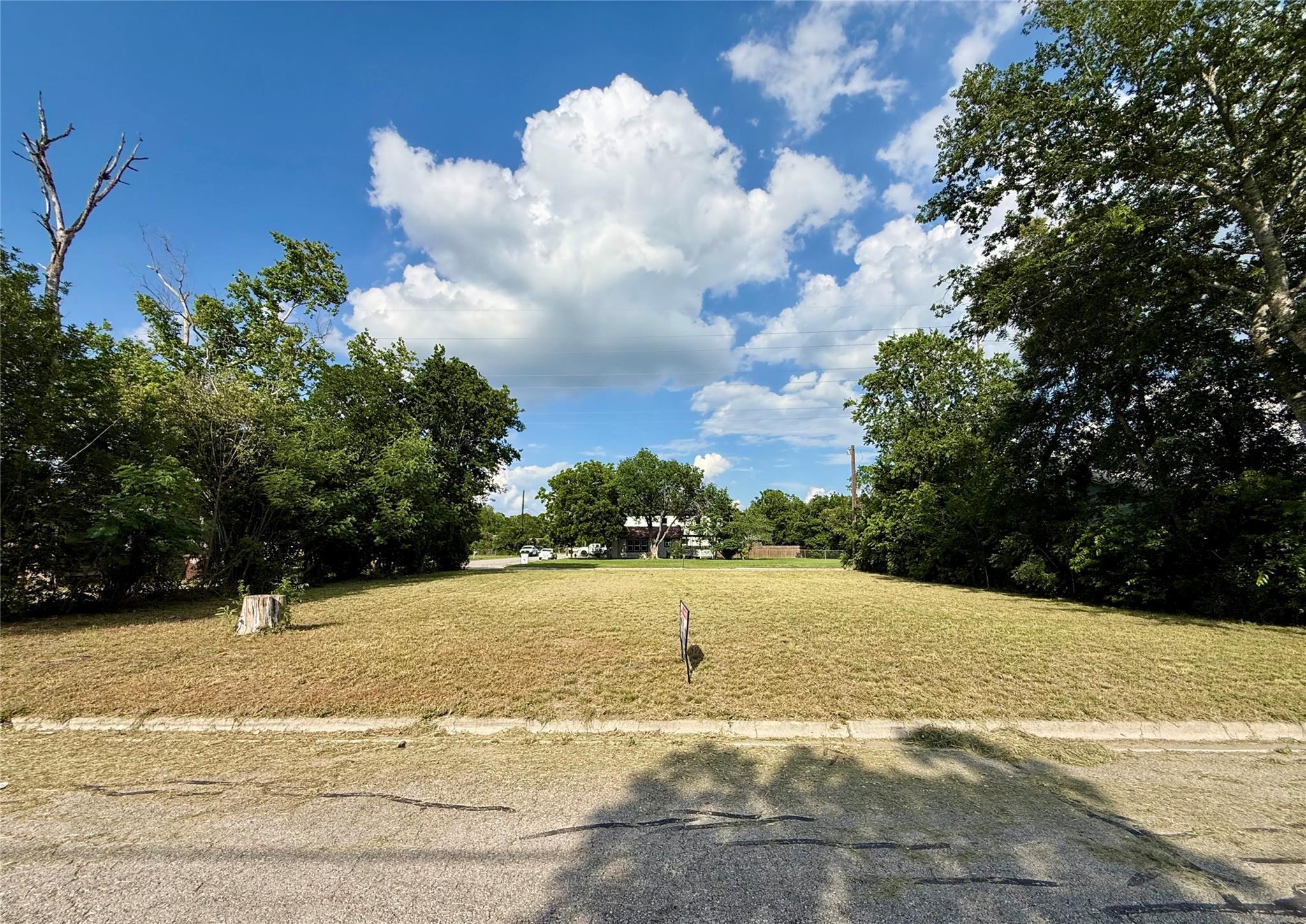 1007 Pancho St Property Photo 5