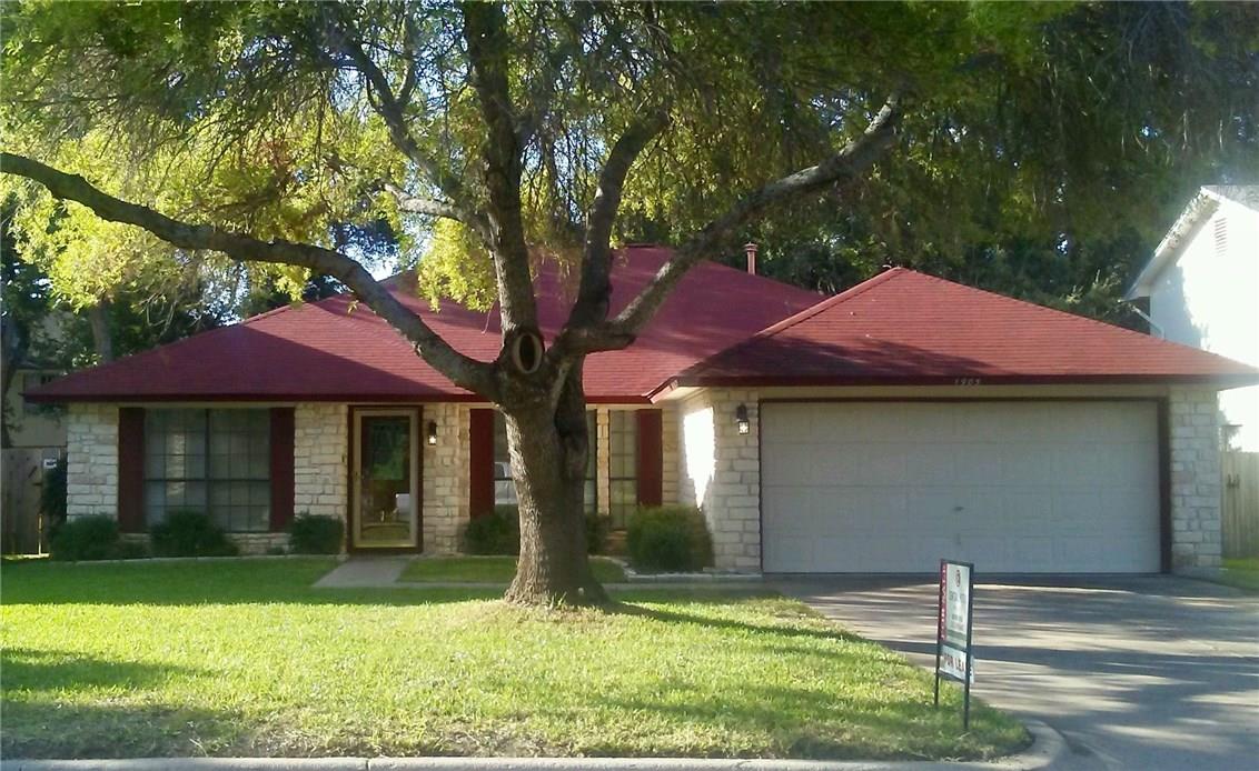 1905 Lobelia Dr Property Photo 1