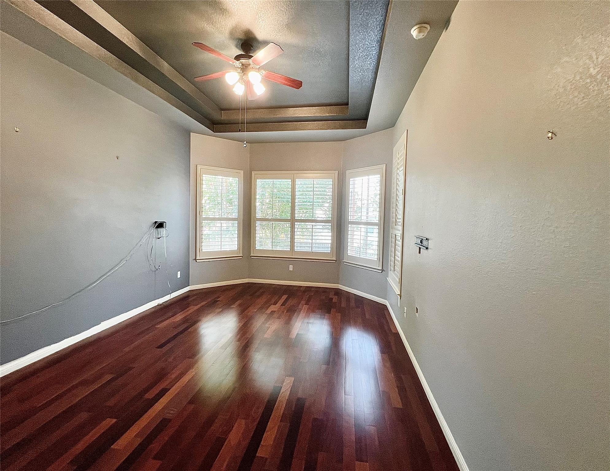 2201 Golden Gate Park Property Photo 11