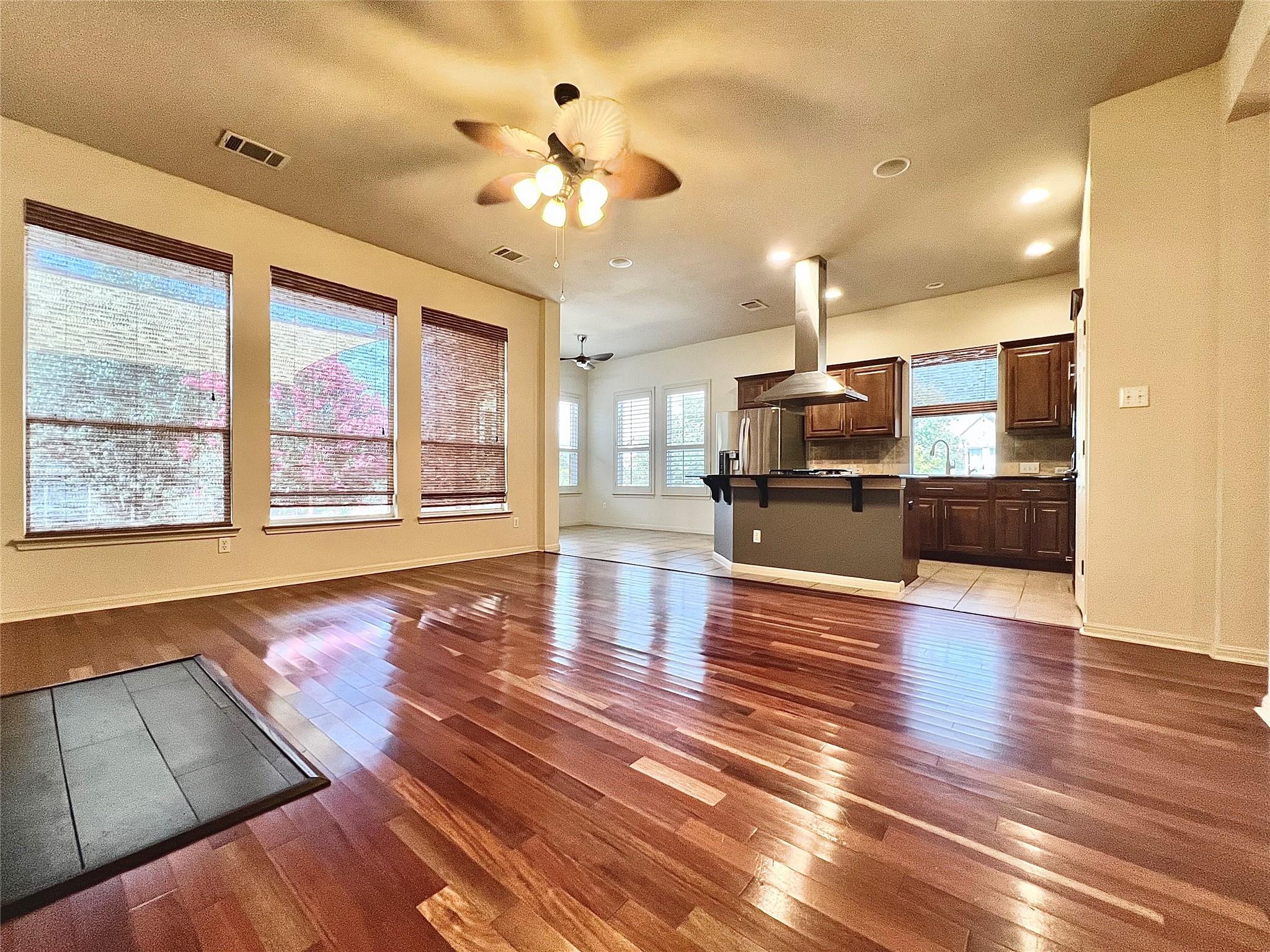 2201 Golden Gate Park Property Photo 15