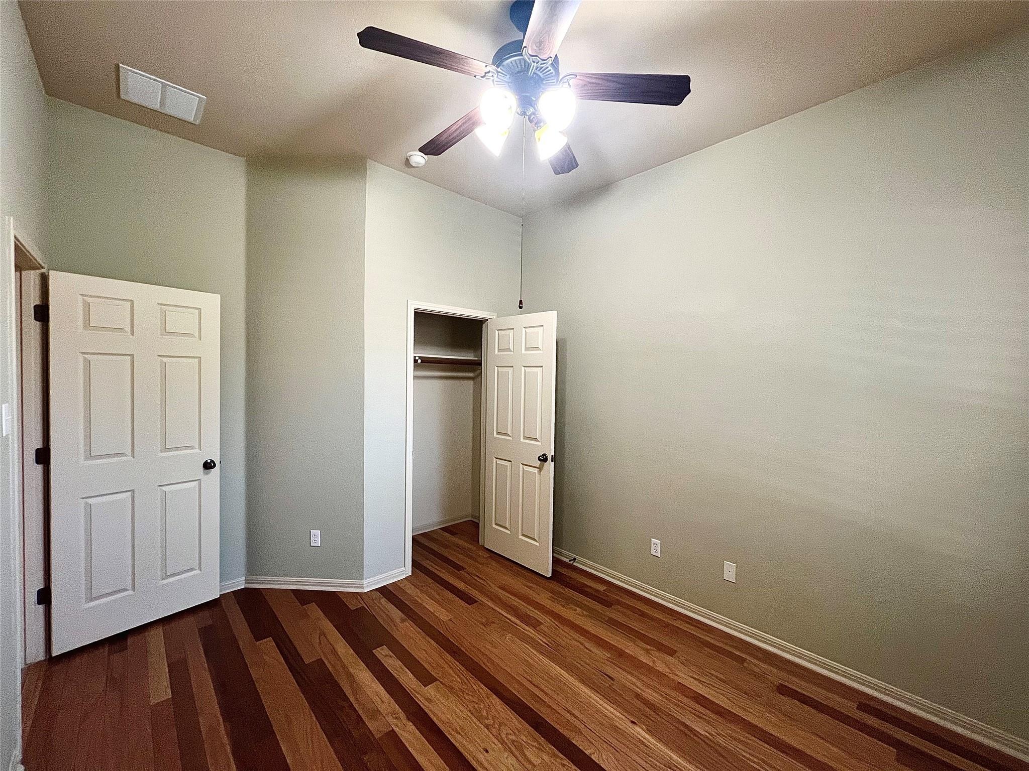 2201 Golden Gate Park Property Photo 25