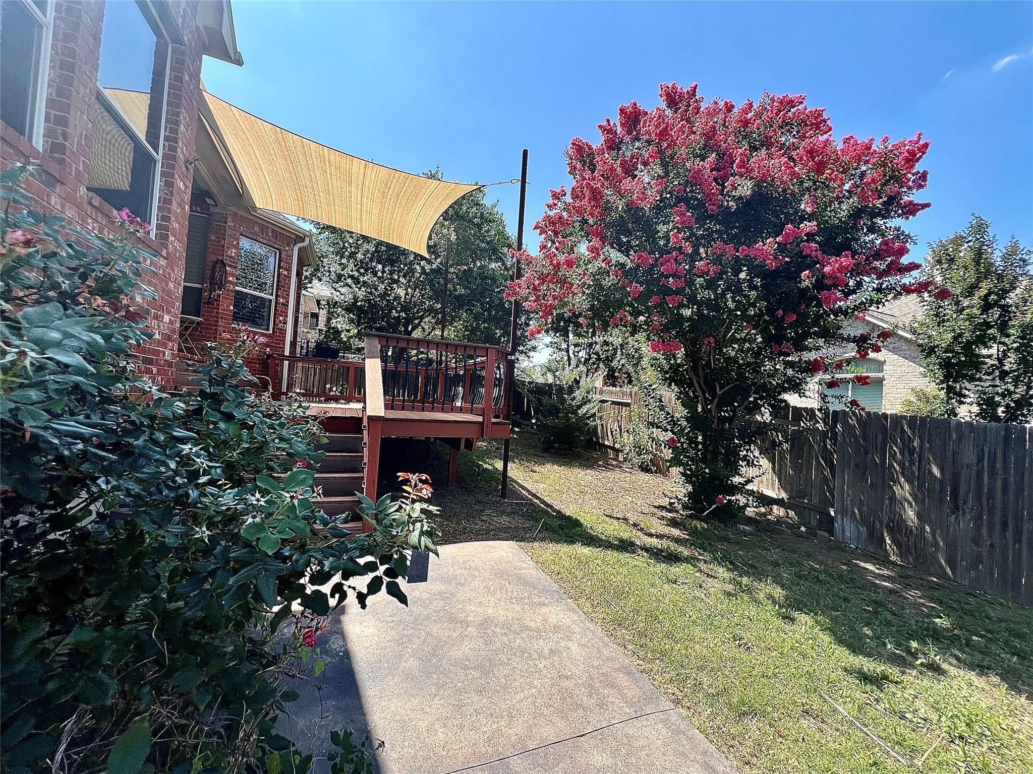 2201 Golden Gate Park Property Photo 34