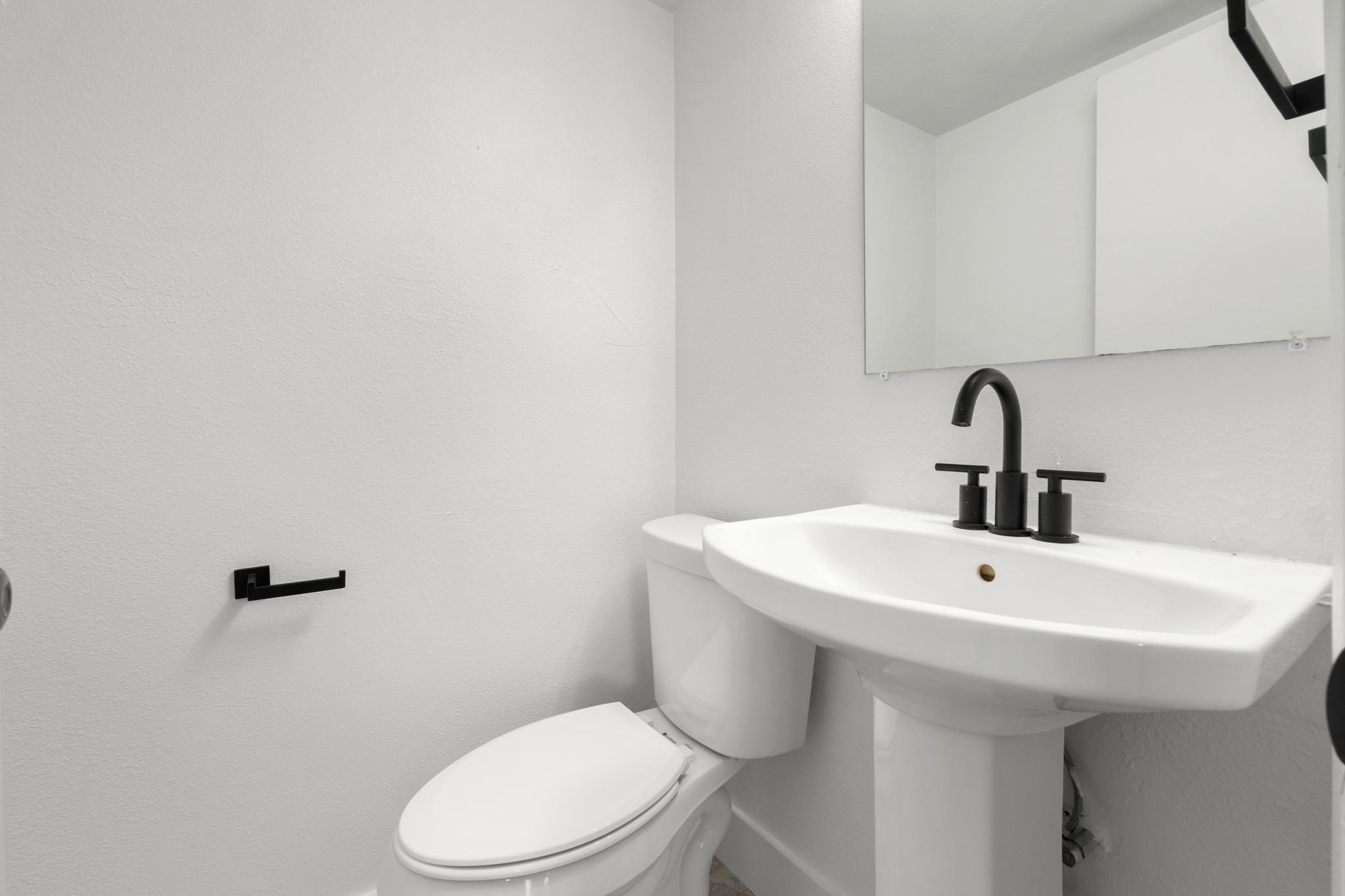 7929 Gault St #205 Property Photo 14