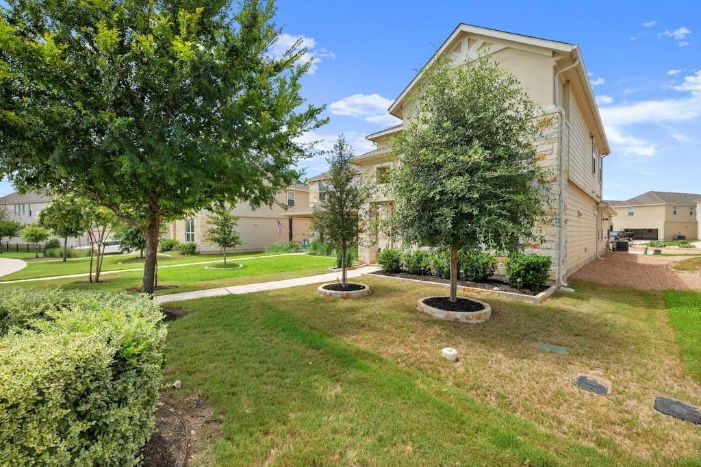 781 Lone Peak Way Property Photo 4
