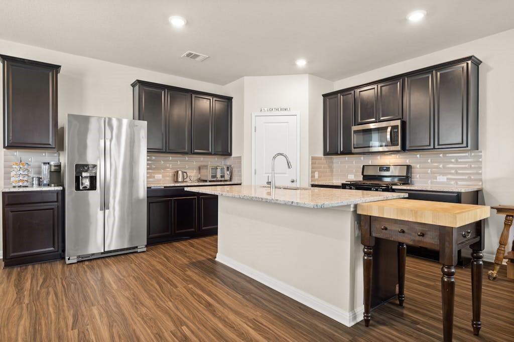 781 Lone Peak Way Property Photo 10