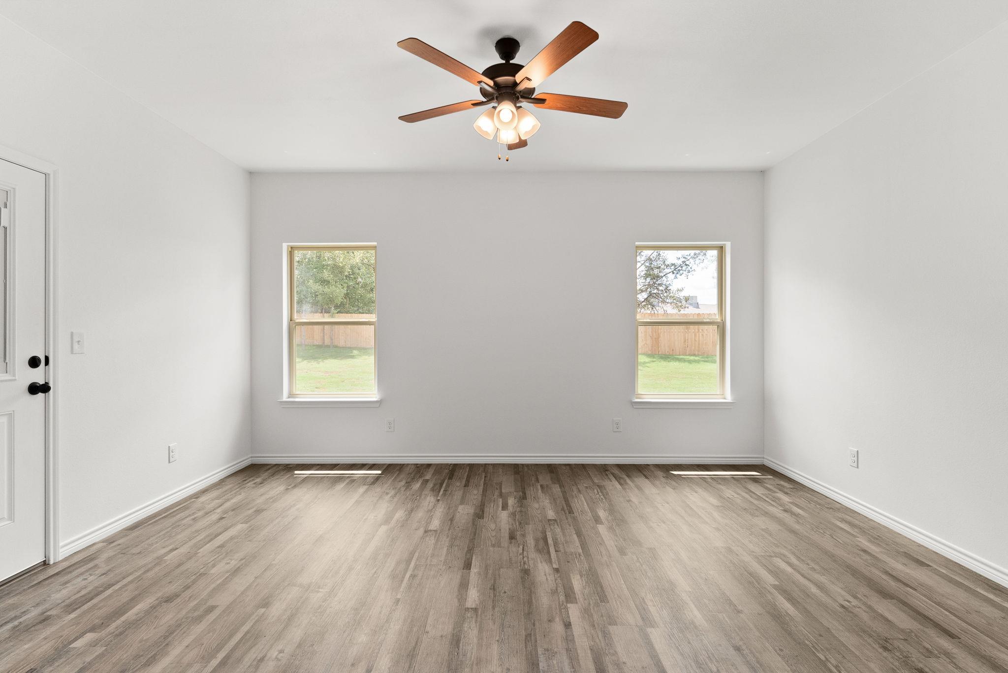 828 Elijah Ln Property Photo 12