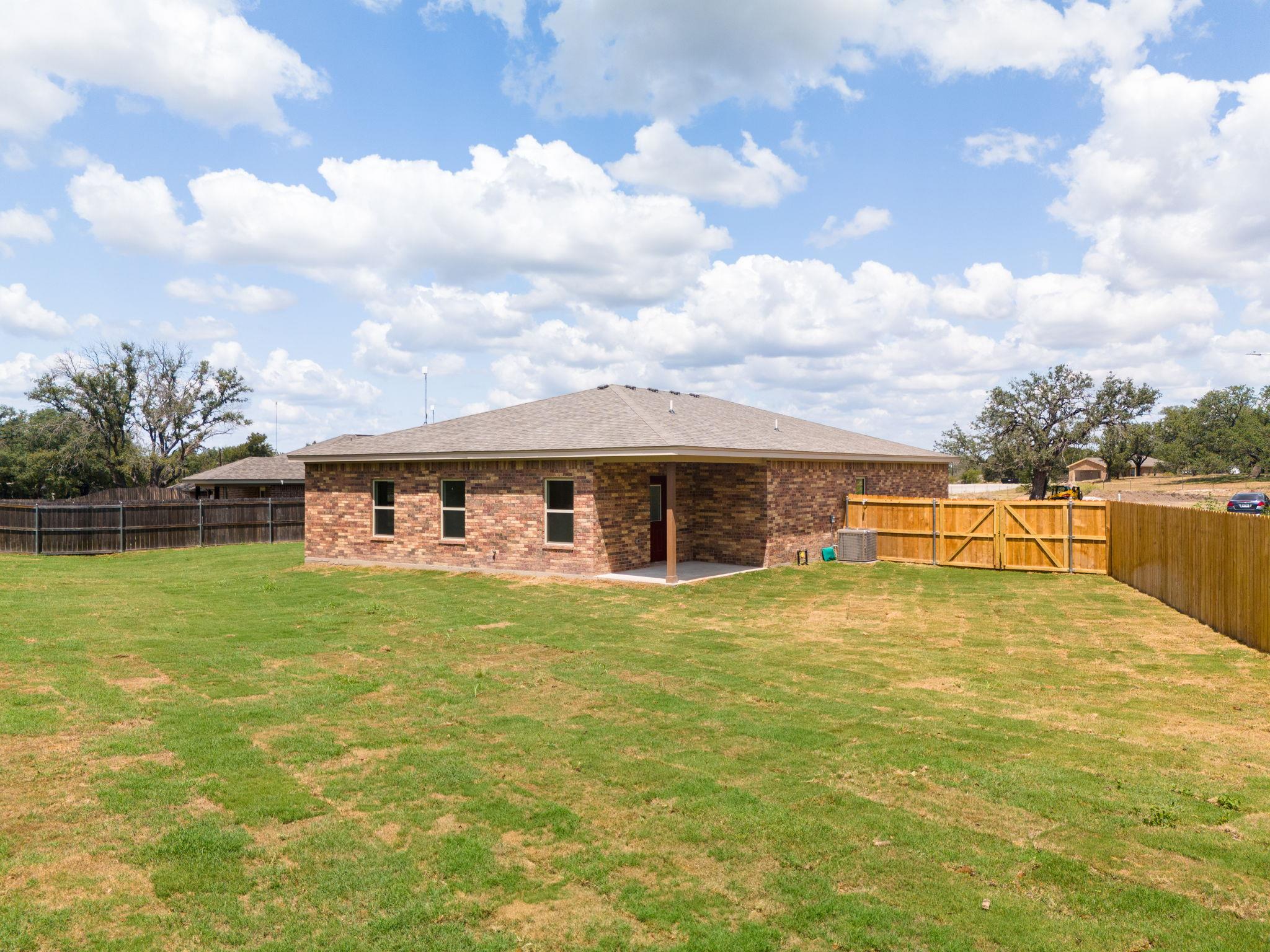 828 Elijah Ln Property Photo 26