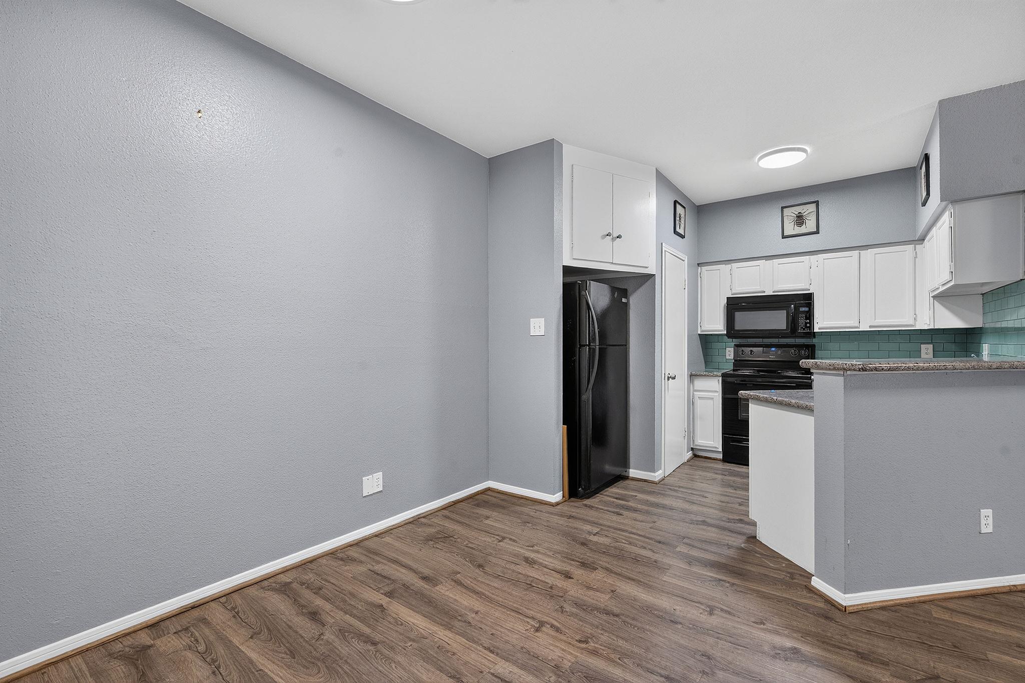 2450 Wickersham Ln #704 Property Photo 5