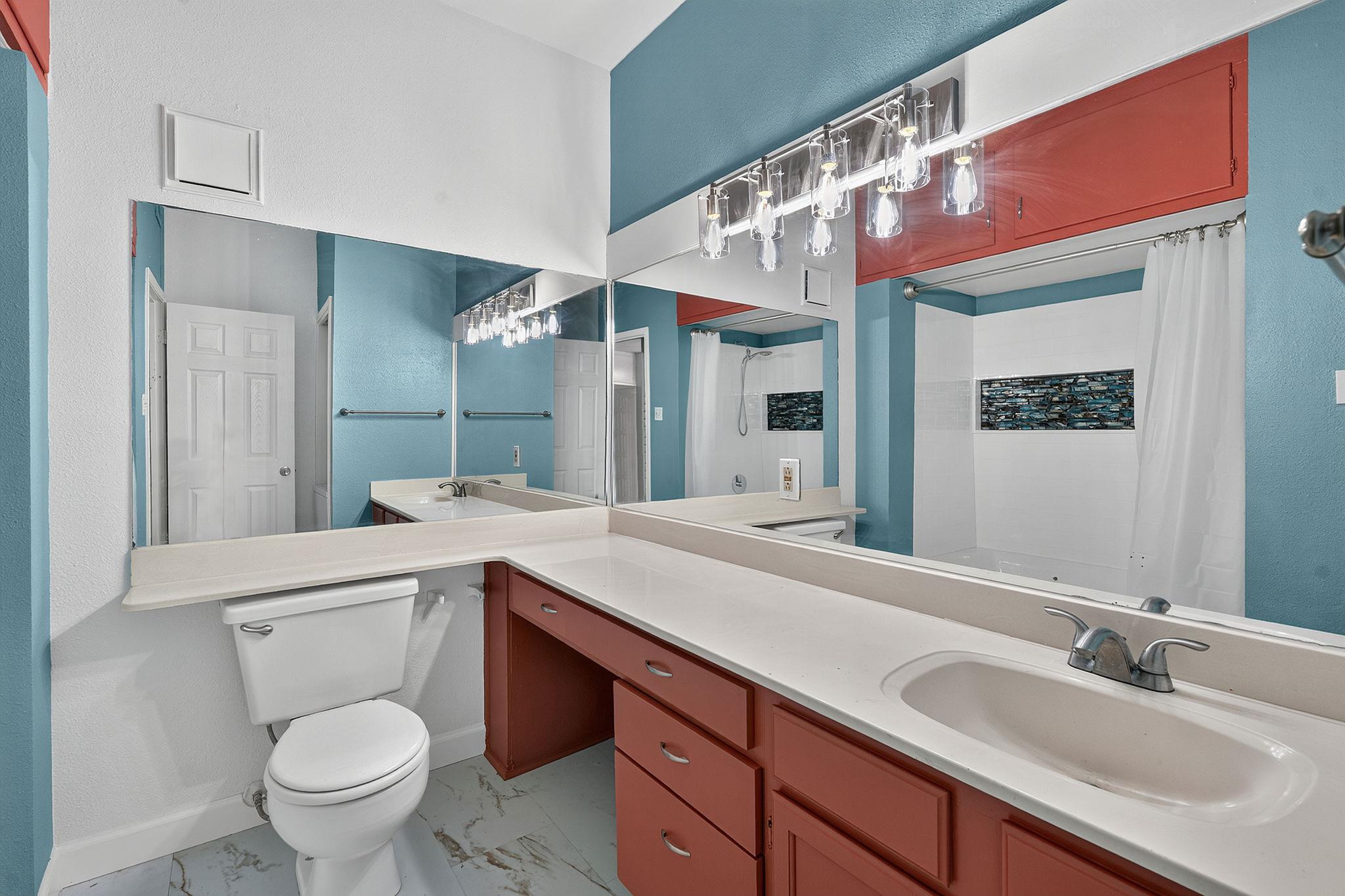 2450 Wickersham Ln #704 Property Photo 13