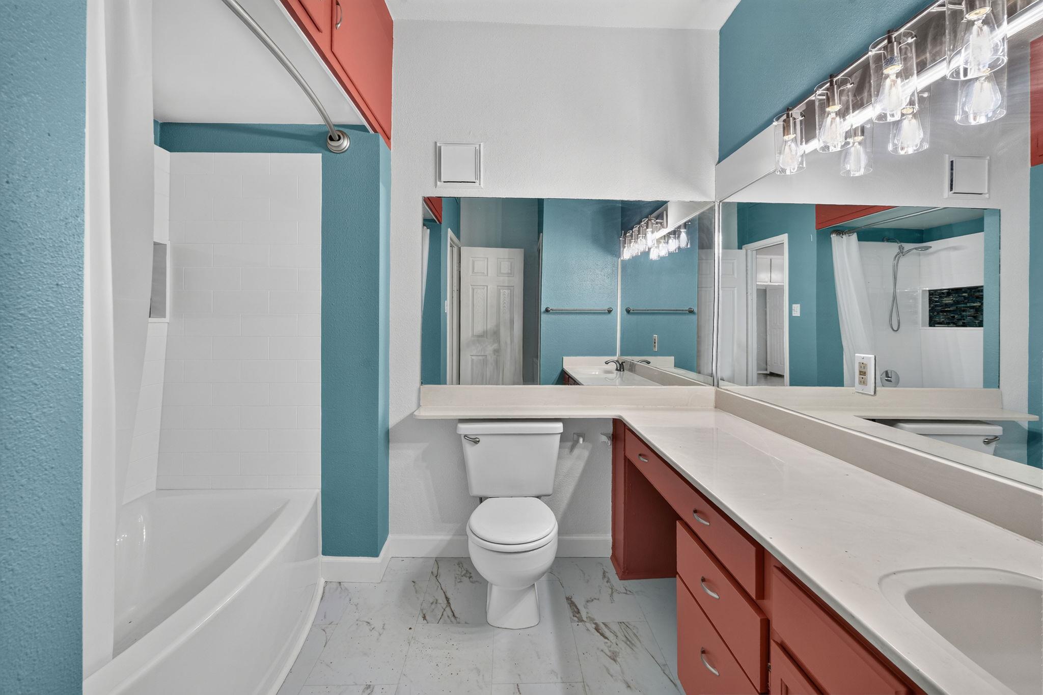 2450 Wickersham Ln #704 Property Photo 14