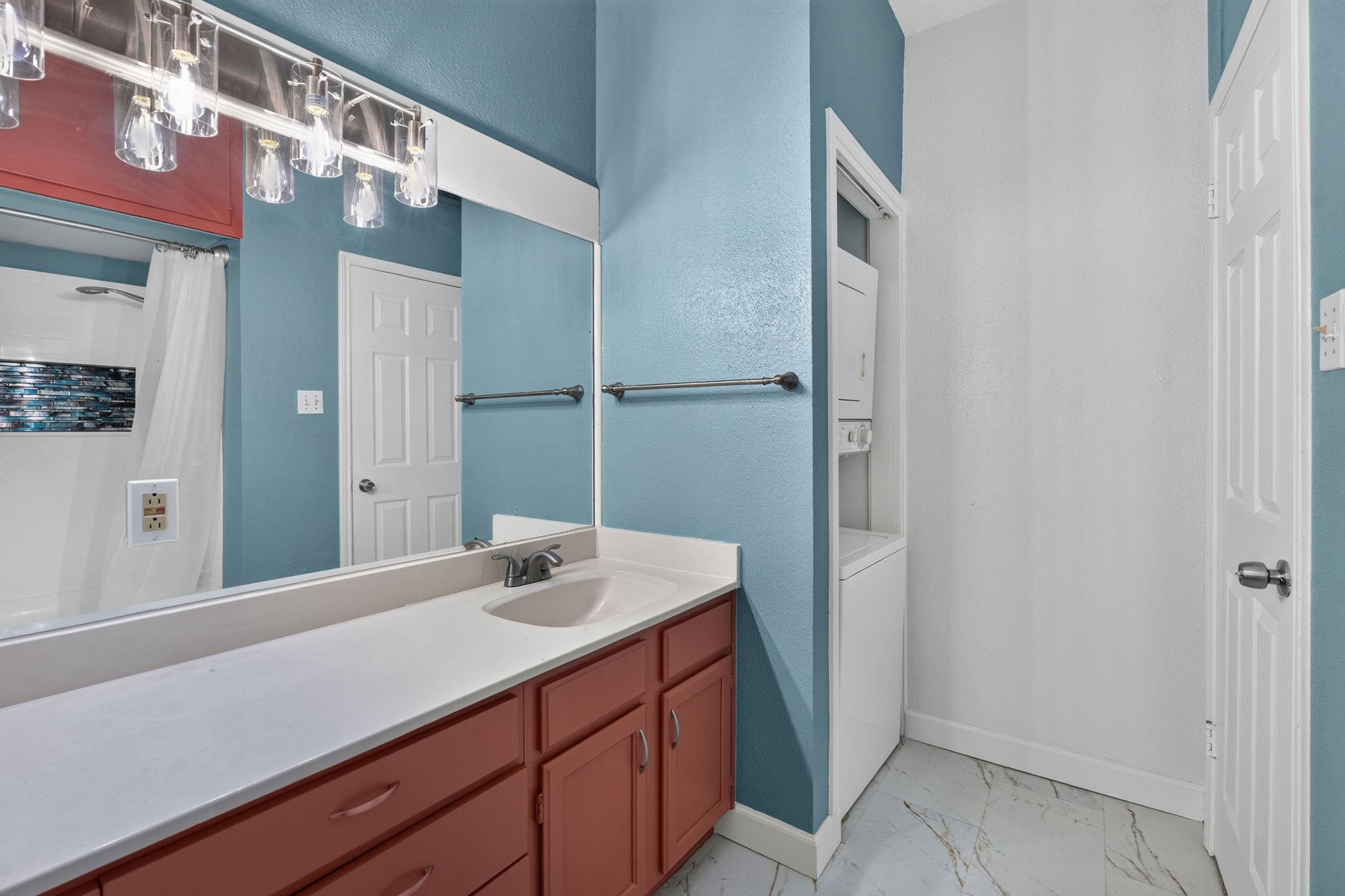 2450 Wickersham Ln #704 Property Photo 15