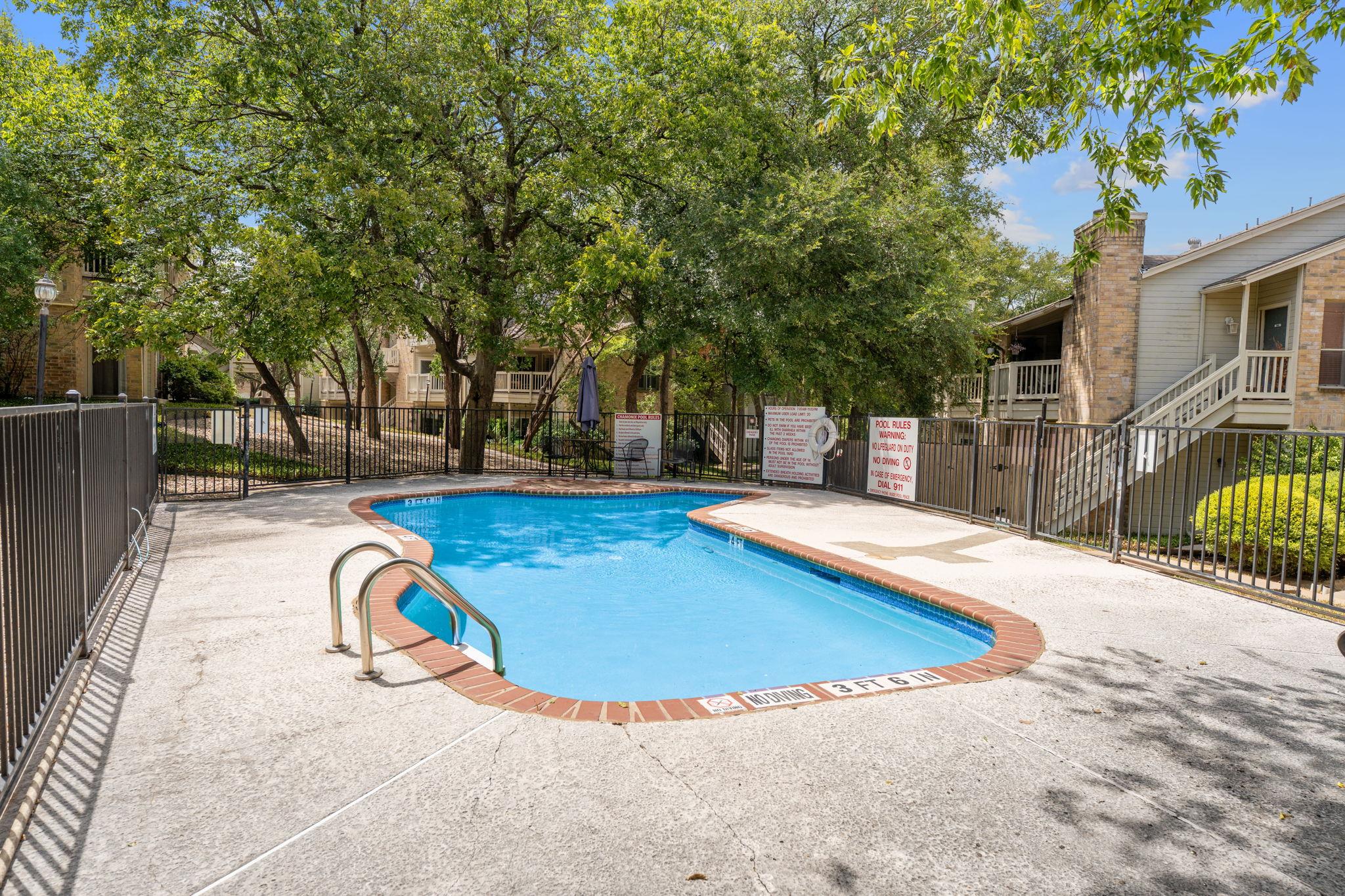 2450 Wickersham Ln #704 Property Photo 20