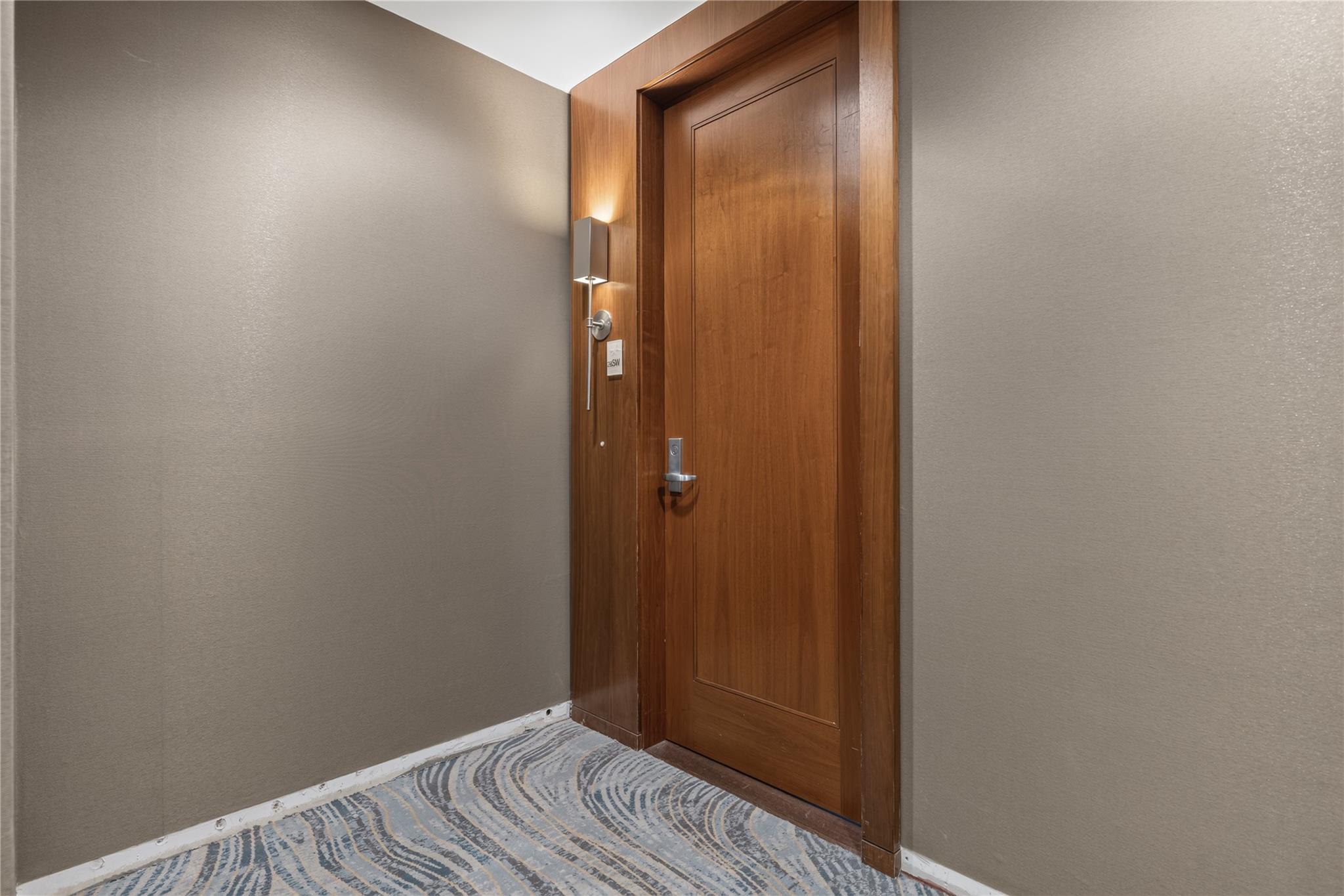 200 Congress Ave #28sw Property Photo 4