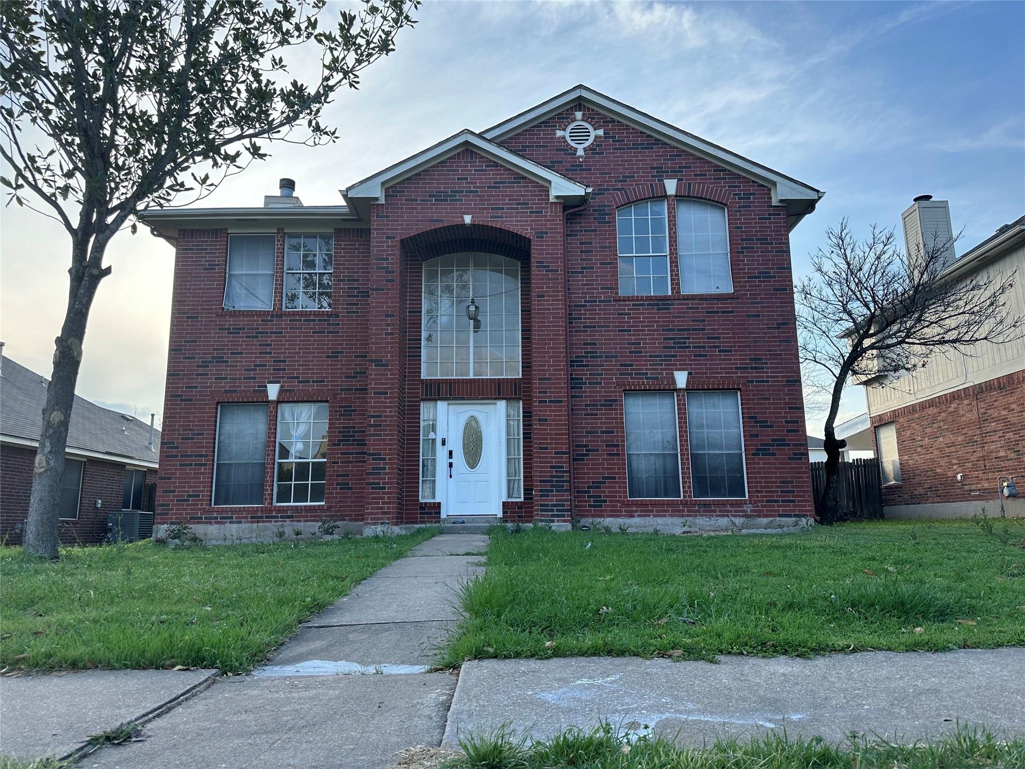 17012 Bishopsgate Dr Property Photo