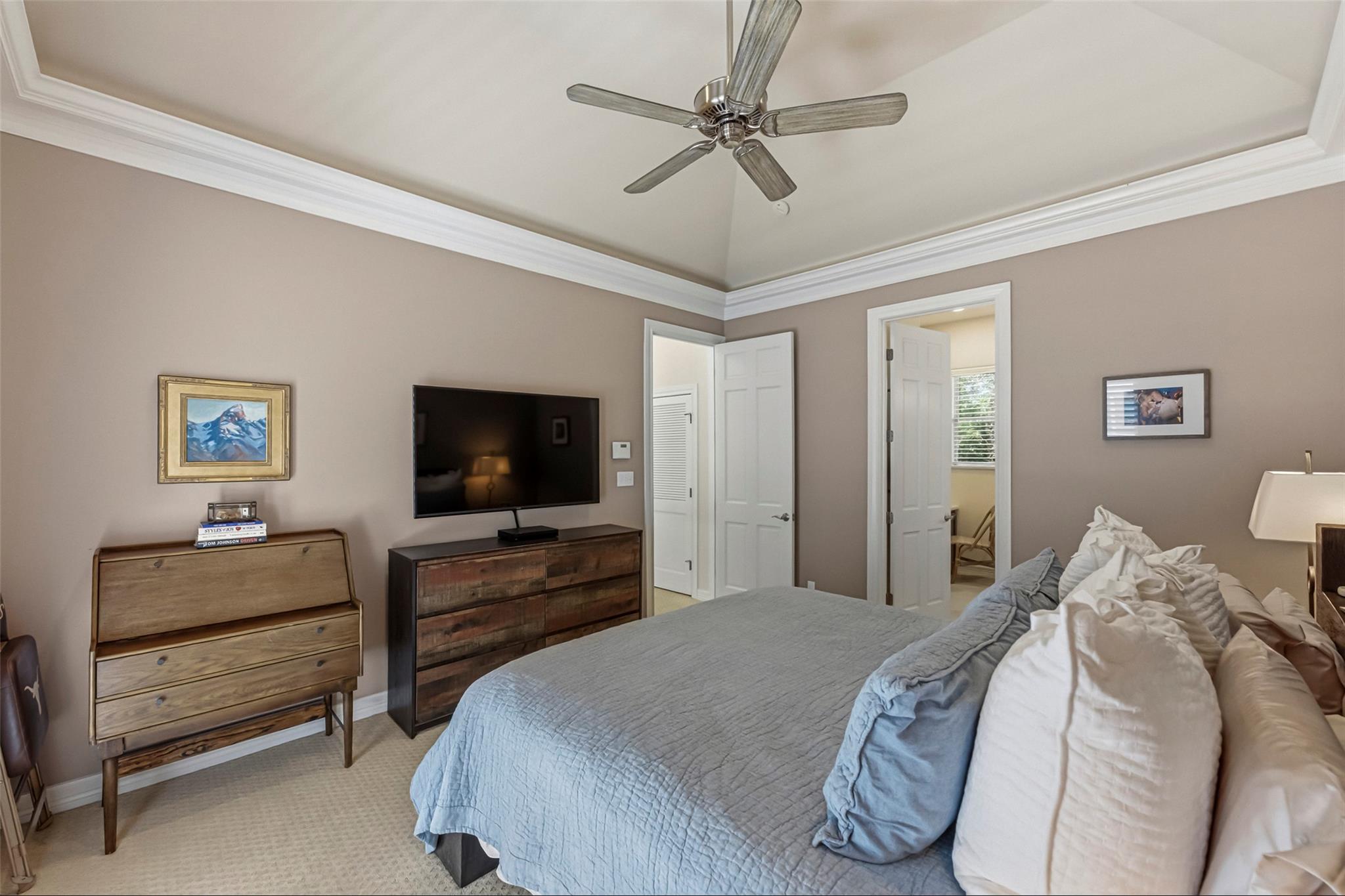 1621 Enfield Rd #e Property Photo 18