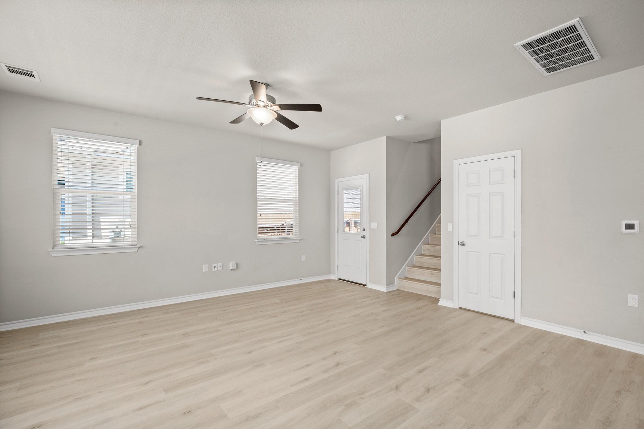 11804 Clayton Creek Ave Property Photo 10