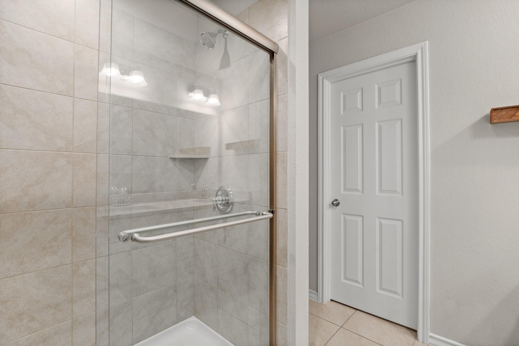 11804 Clayton Creek Ave Property Photo 14