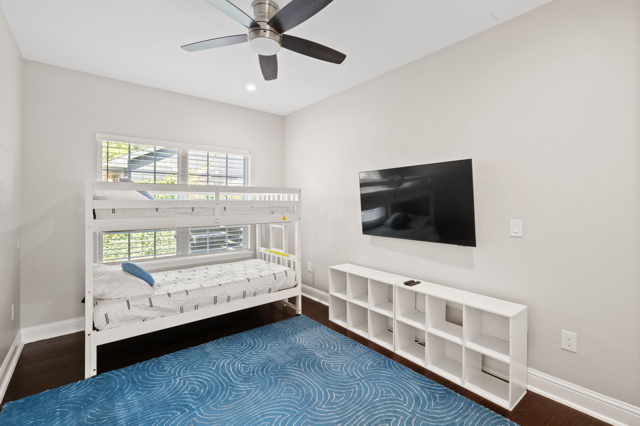 1810 Palma Plz Property Photo 31