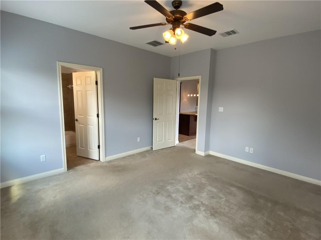 4417 Mattie St #d Property Photo 10
