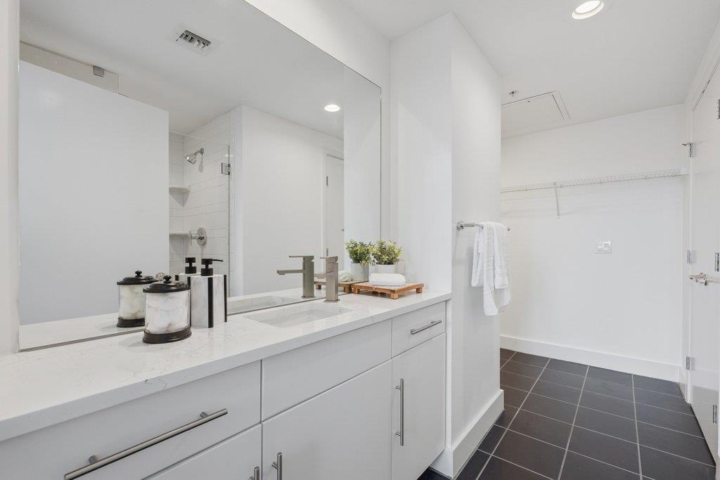 300 Bowie St #1101 Property Photo 21