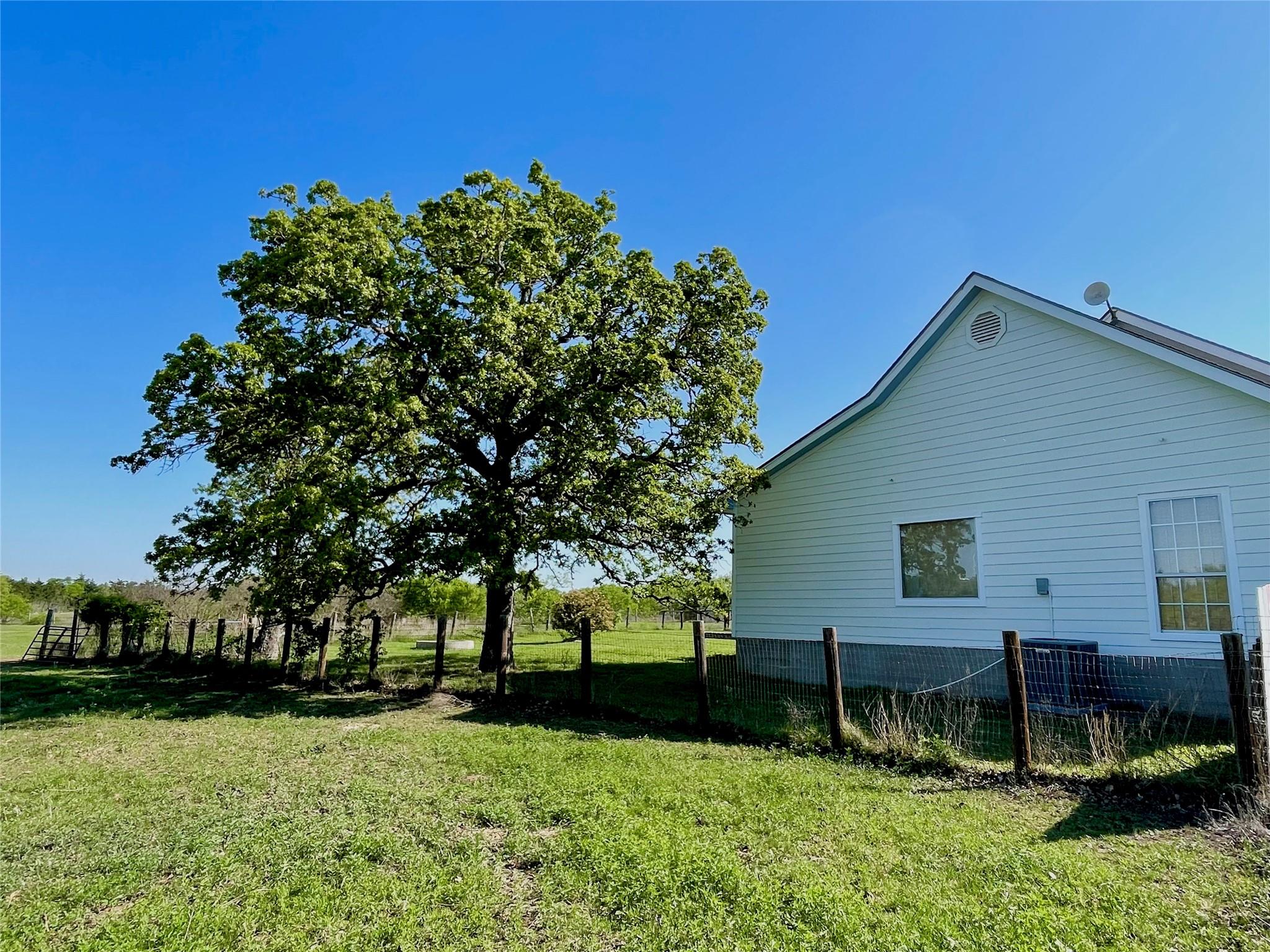 1168 Walter Hoffman Rd Property Photo 18