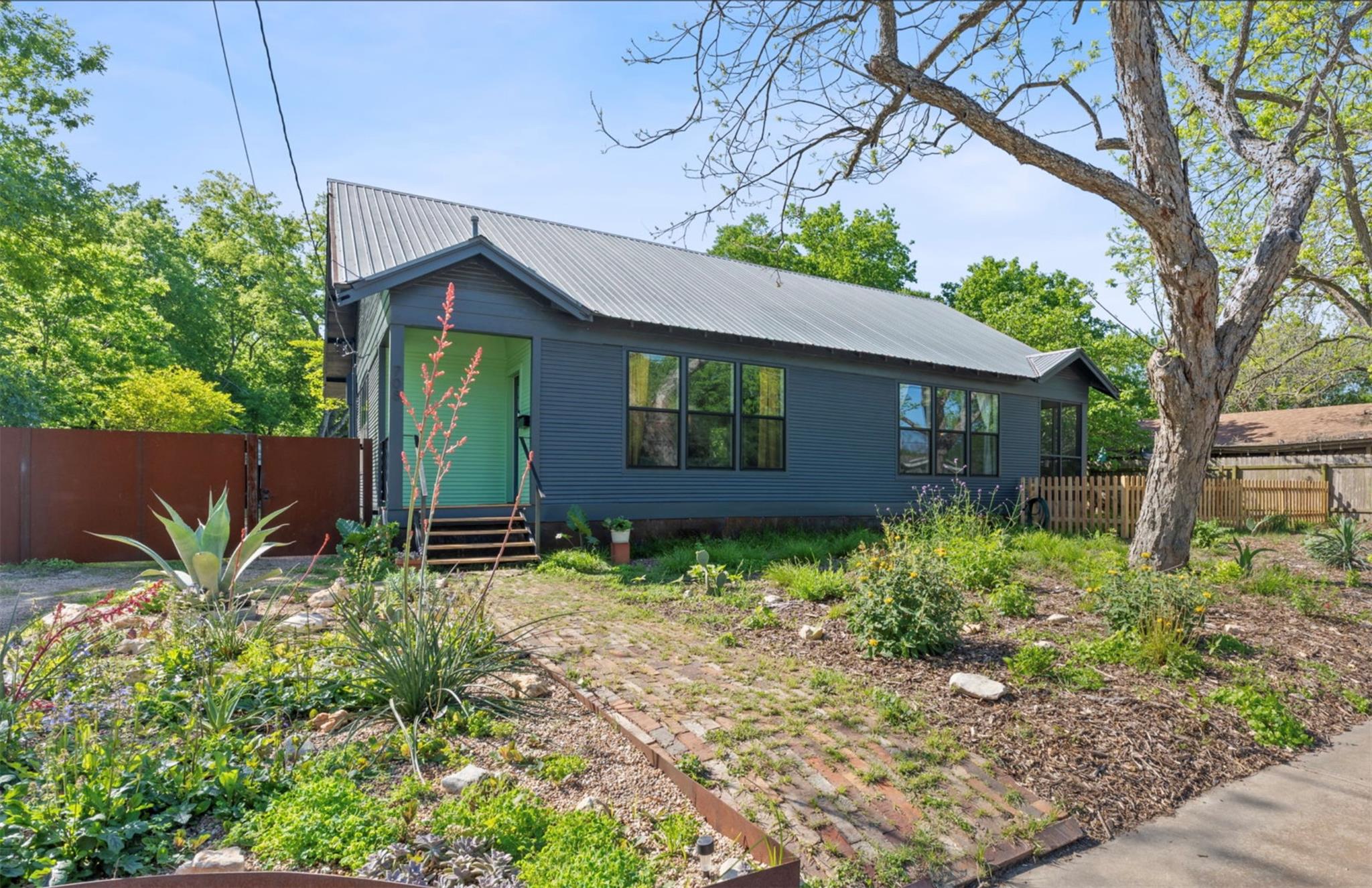 Allen Real Estate Listings Main Image
