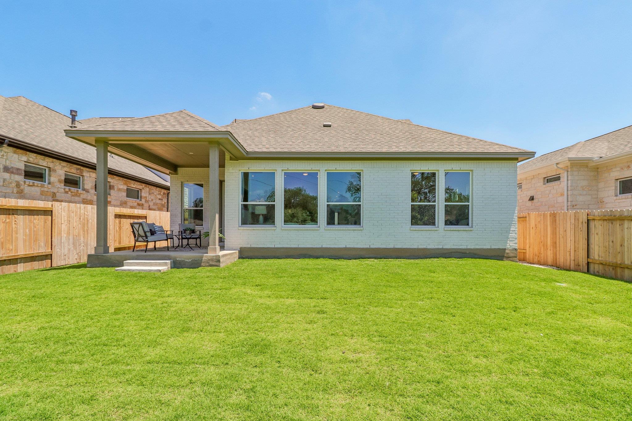 214 San Saba Dr Property Photo 34