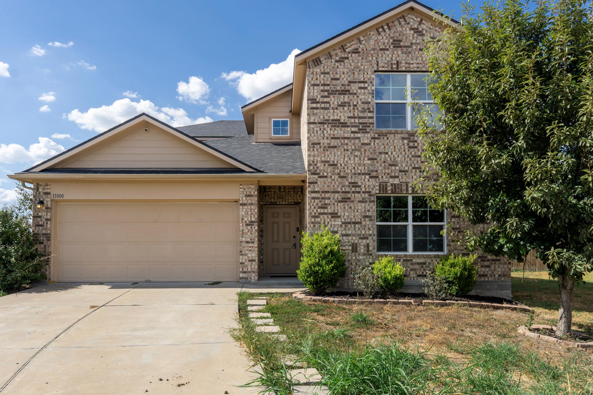 11800 Jamie Dr Property Photo 2