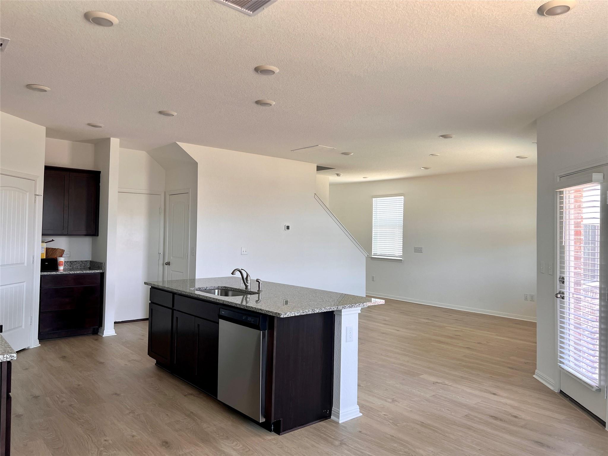 220 Saide St Property Photo 10